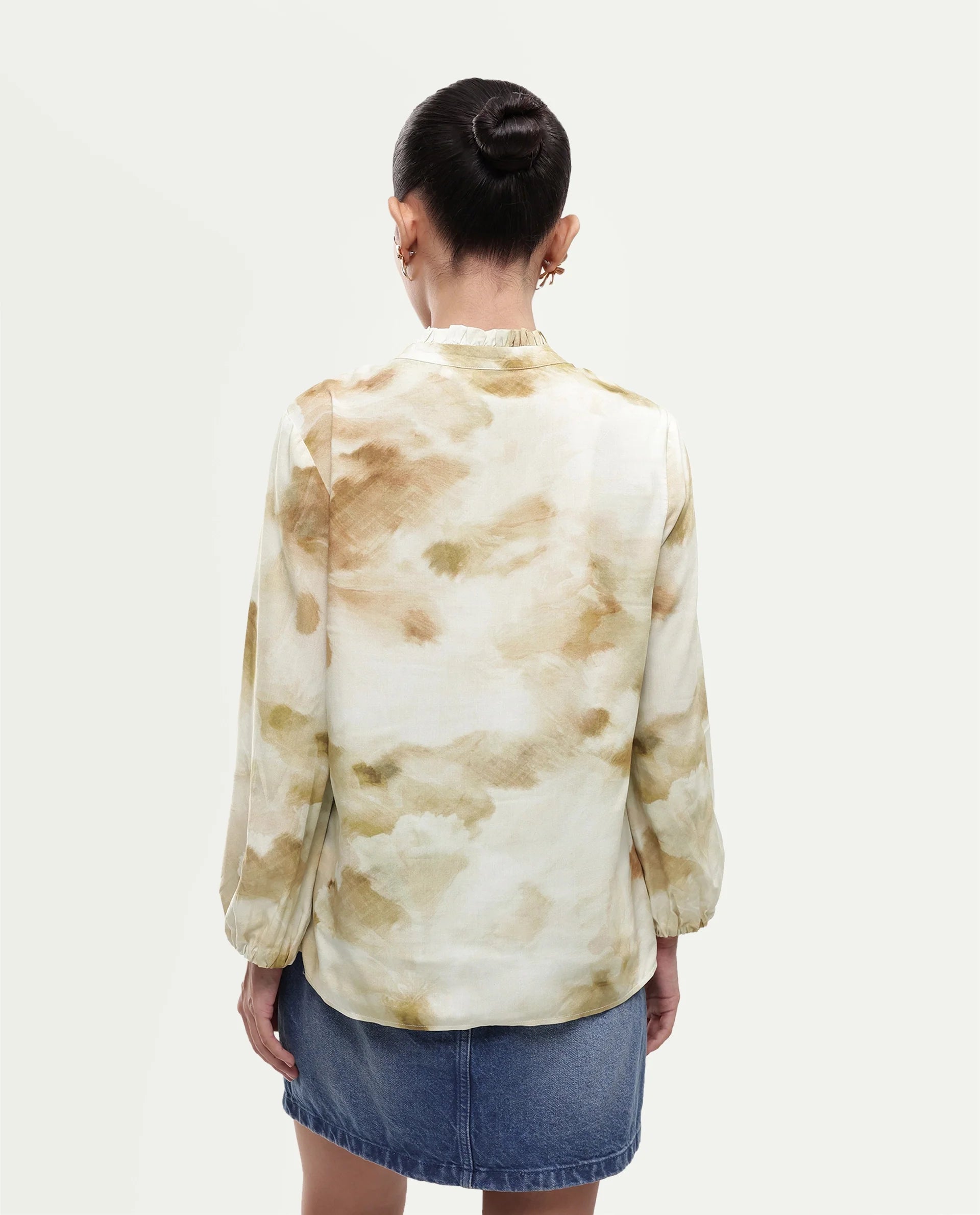 Rareism Women's Saito Olive Viscose Pull-On Regular Fit Abstract Print Top