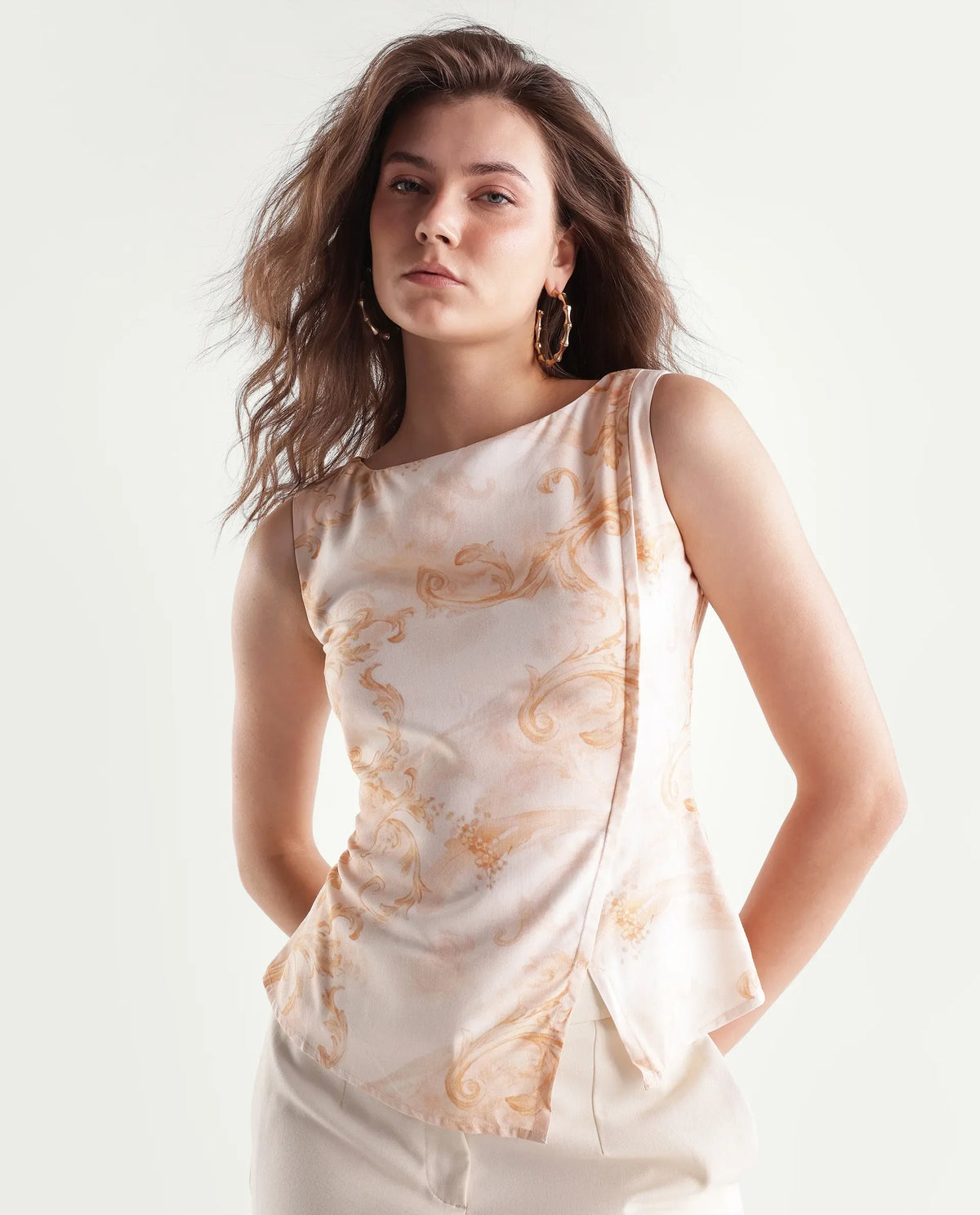Rareism Women's Stunny Beige Viscose Pull-On Fitted Printed Top