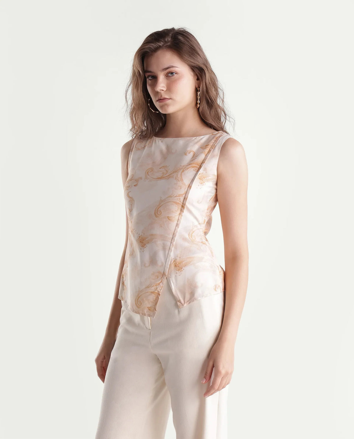 Rareism Women's Stunny Beige Viscose Pull-On Fitted Printed Top