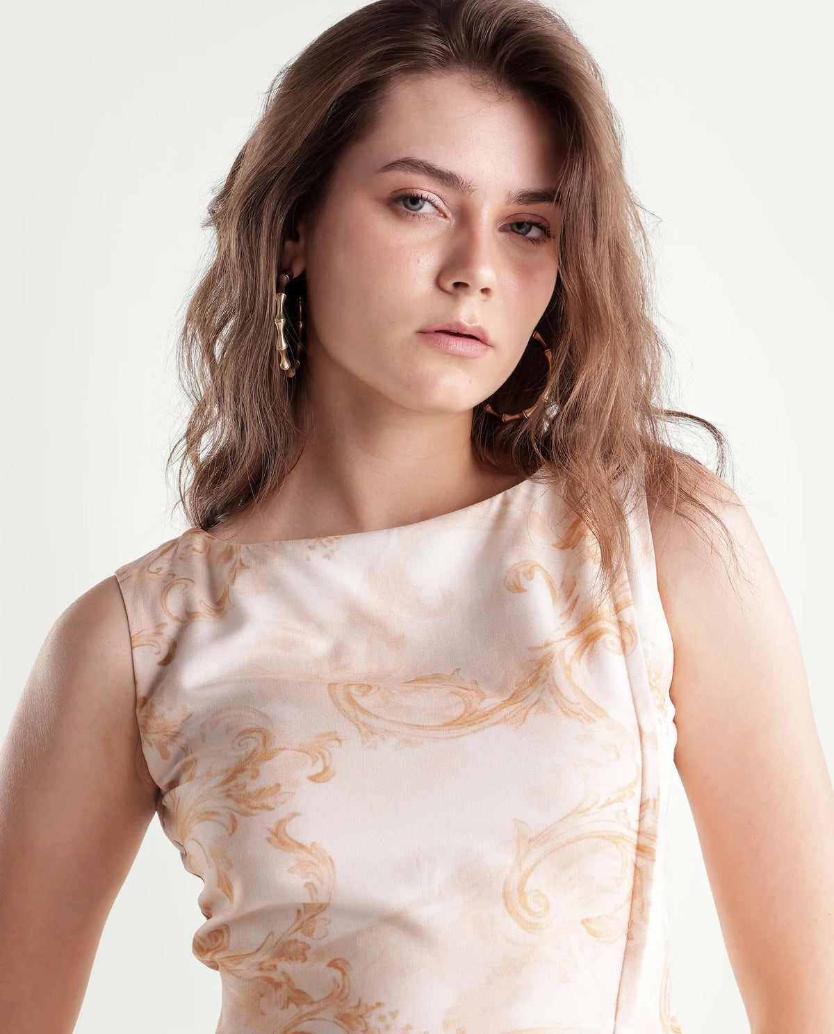 Rareism Women's Stunny Beige Viscose Pull-On Fitted Printed Top