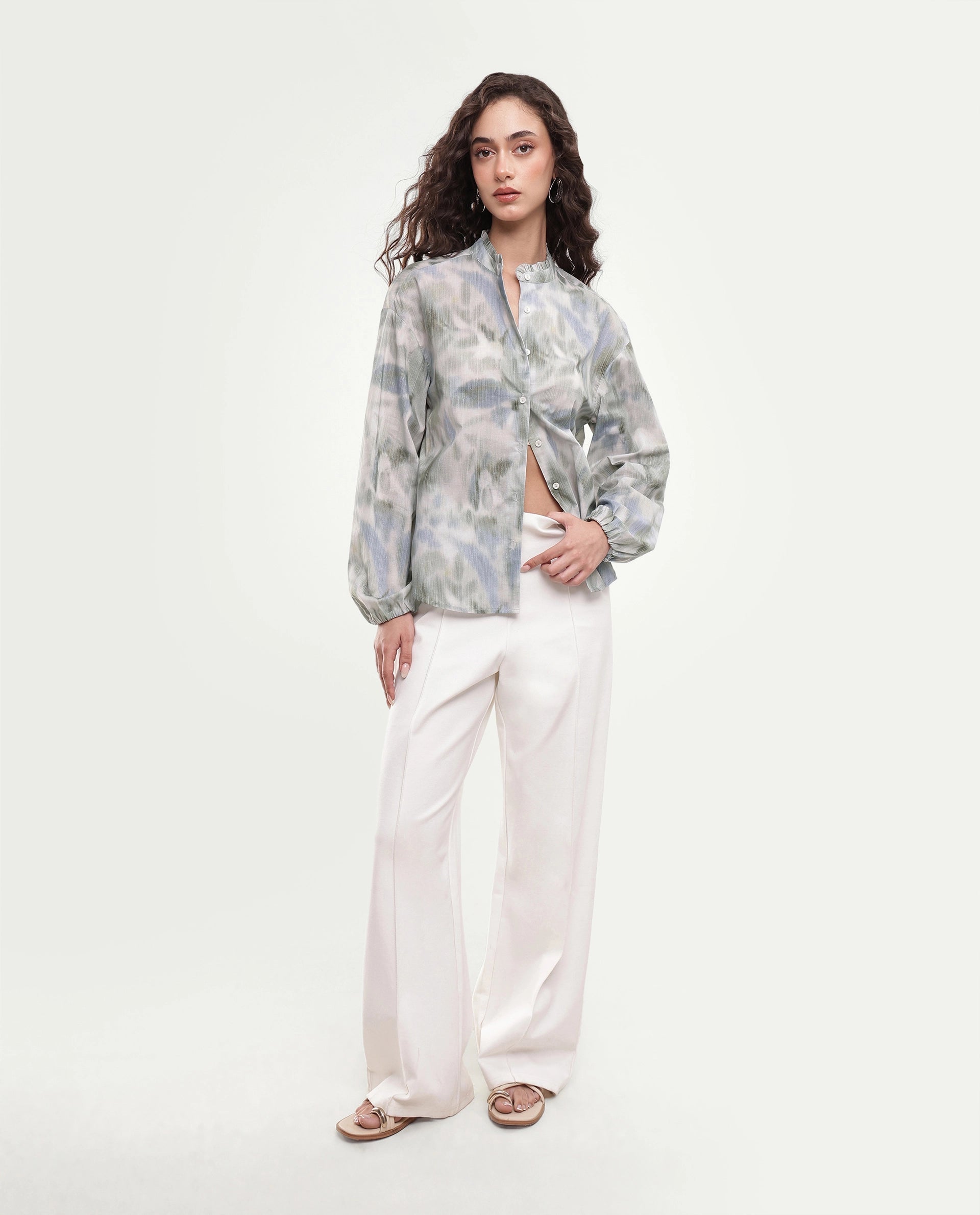 Rareism Women's Overo Pastel Green Abstract Cotton Regular Long Sleeves Top
