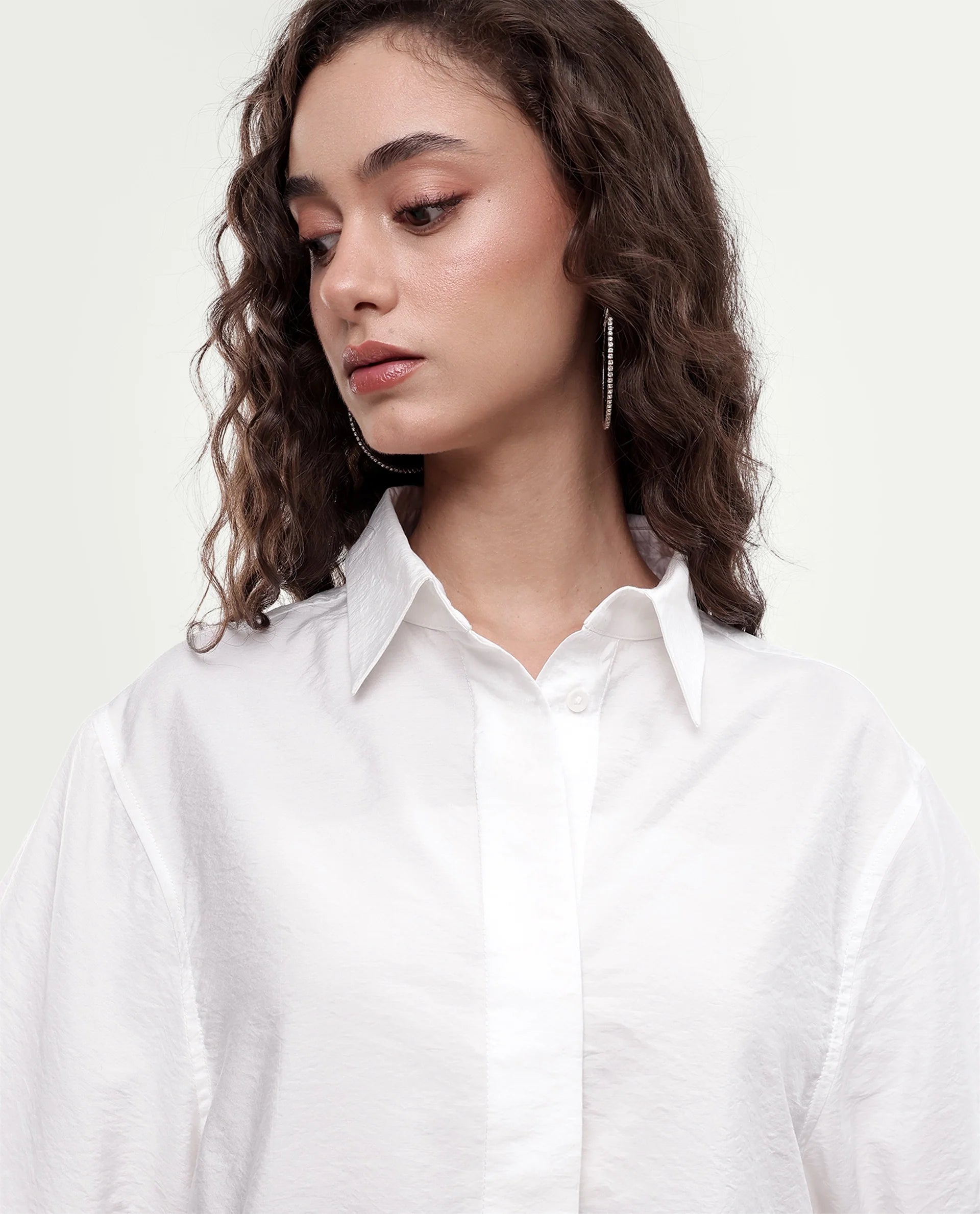 Rareism Women's Obin Primary White Viscose Blend Spread Collar Boxy Plain Shirt
