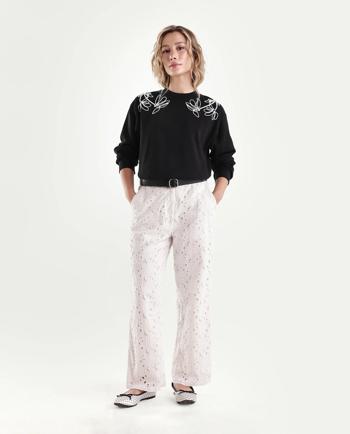 Rareism Women's Plat Black Cotton Blend Pull-On Relaxed Fit Floral Print Sweatshirt - image 2