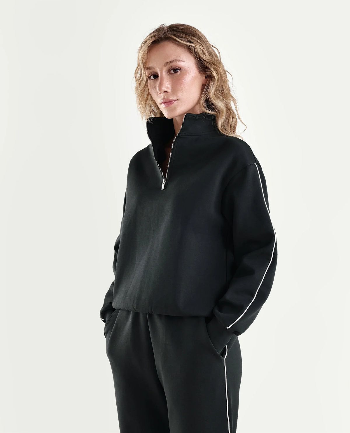 Rareism Women's Pint-T Dark Olive Cotton Blend Zipper Relaxed Fit Sweatshirt
