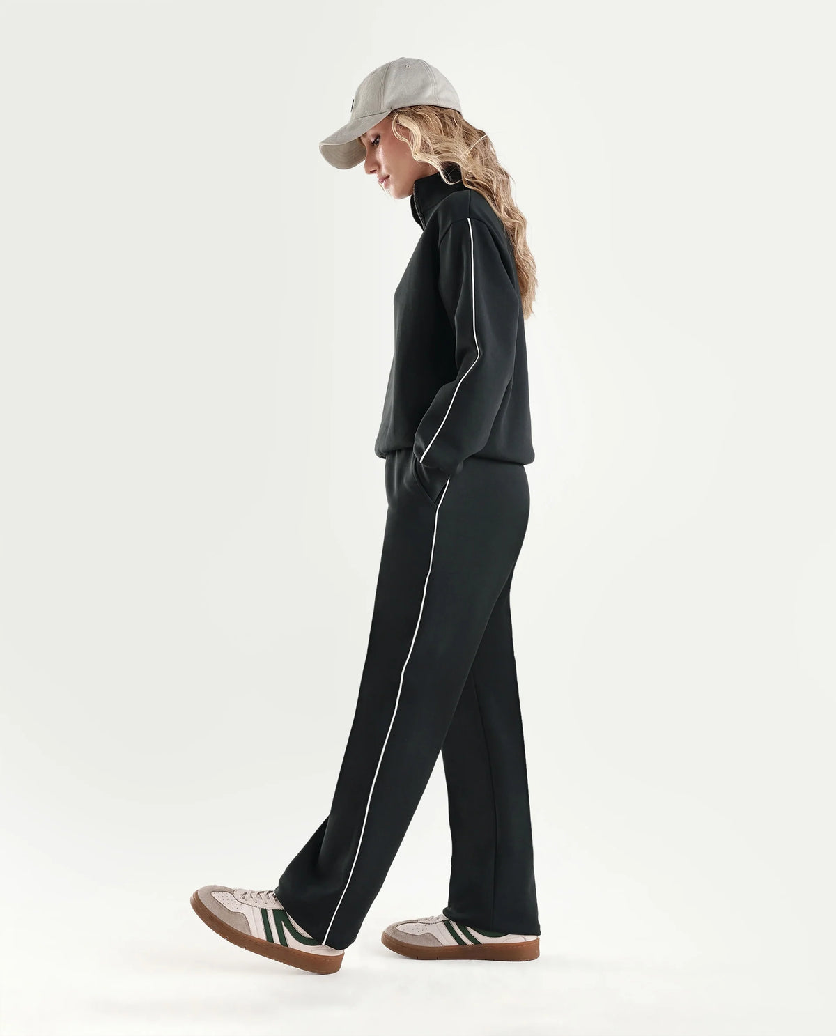 Rareism Women's Pint-T Dark Olive Cotton Blend Zipper Relaxed Fit Sweatshirt