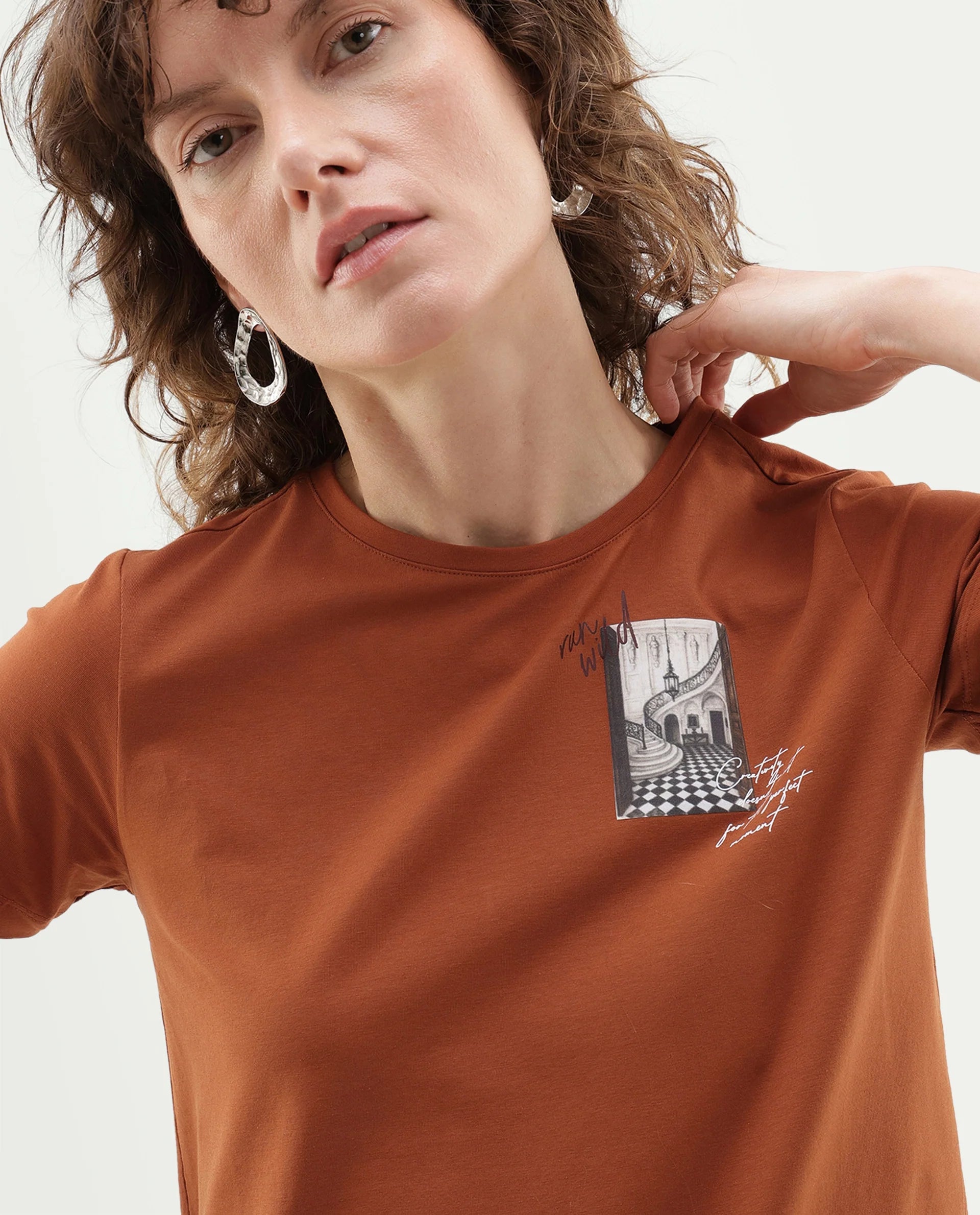 Rareism Women's Pail Dark Orange Cotton Blend Pull-On Regular Fit Digital Print T-Shirt