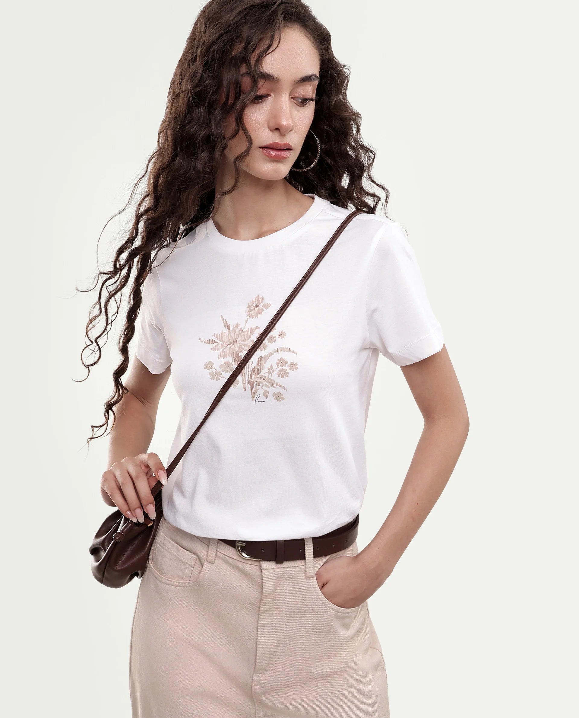 Rareism Women's Poco Off White Cotton Pull-On Regular Fit Printed T-Shirt