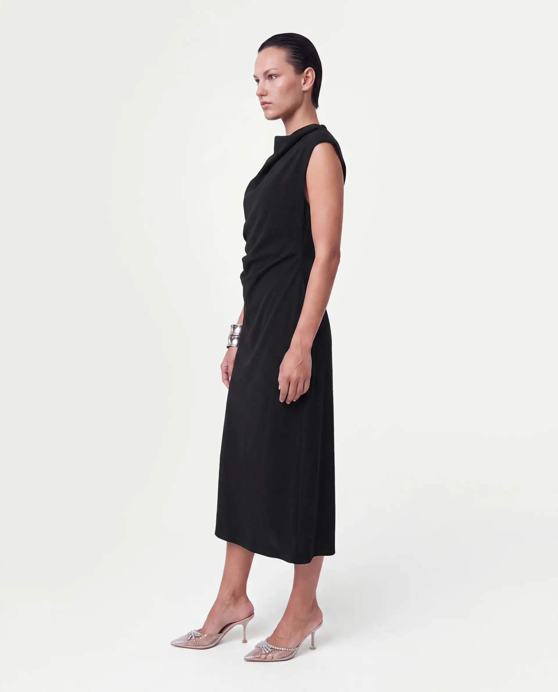 Rareism Women's Otim Black Polyester Button And Zip A-Line Plain Dress