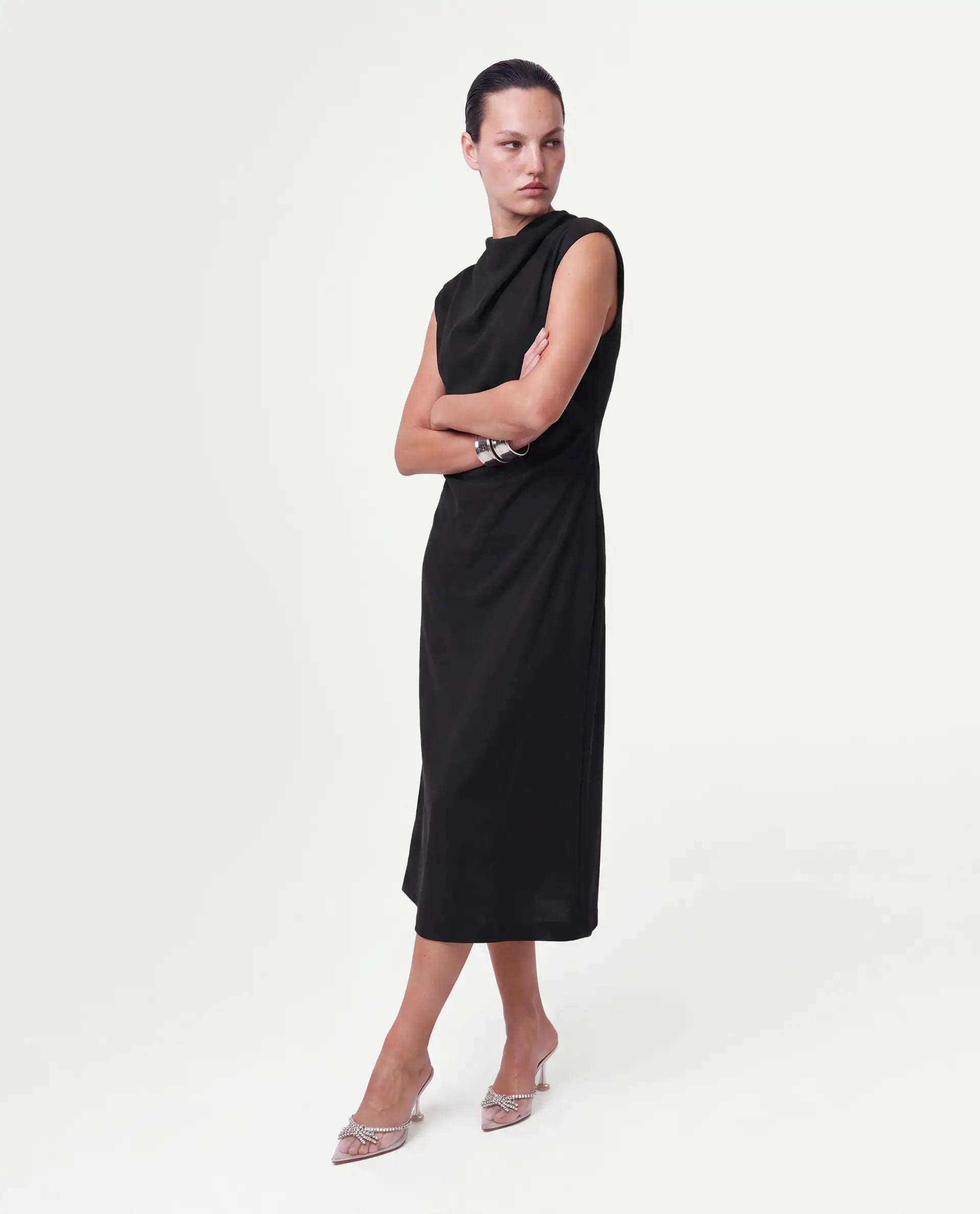 Rareism Women's Otim Black Polyester Button And Zip A-Line Plain Dress