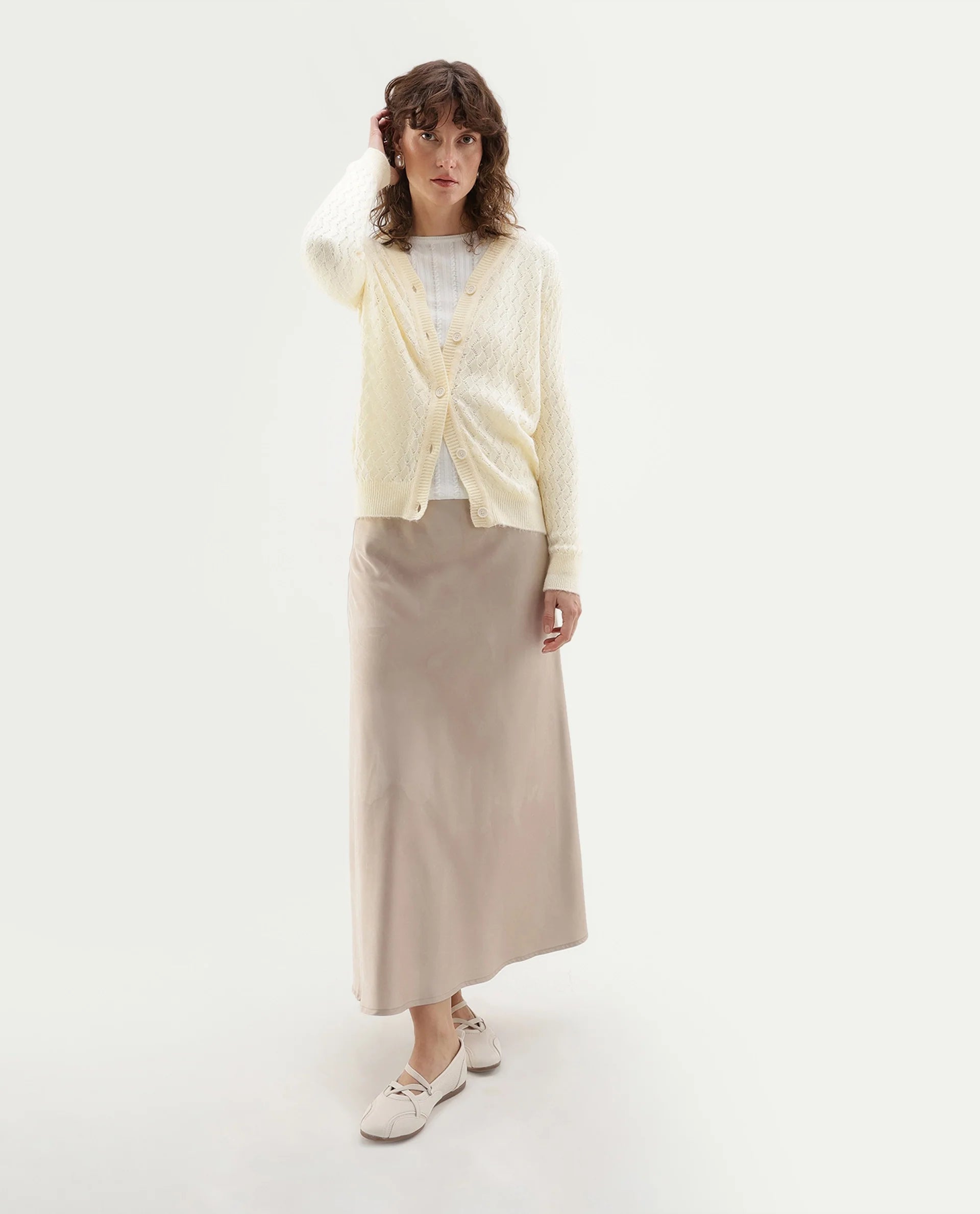 Rareism Women's Lence-A Off White Acrylic Blend Button Relaxed Fit Cardigan