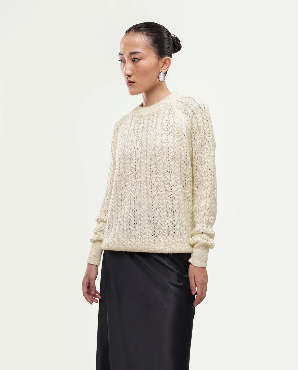 Rareism Women's Leseq Off White Polyester Blend Pull-On Relaxed Fit Plain Sweater