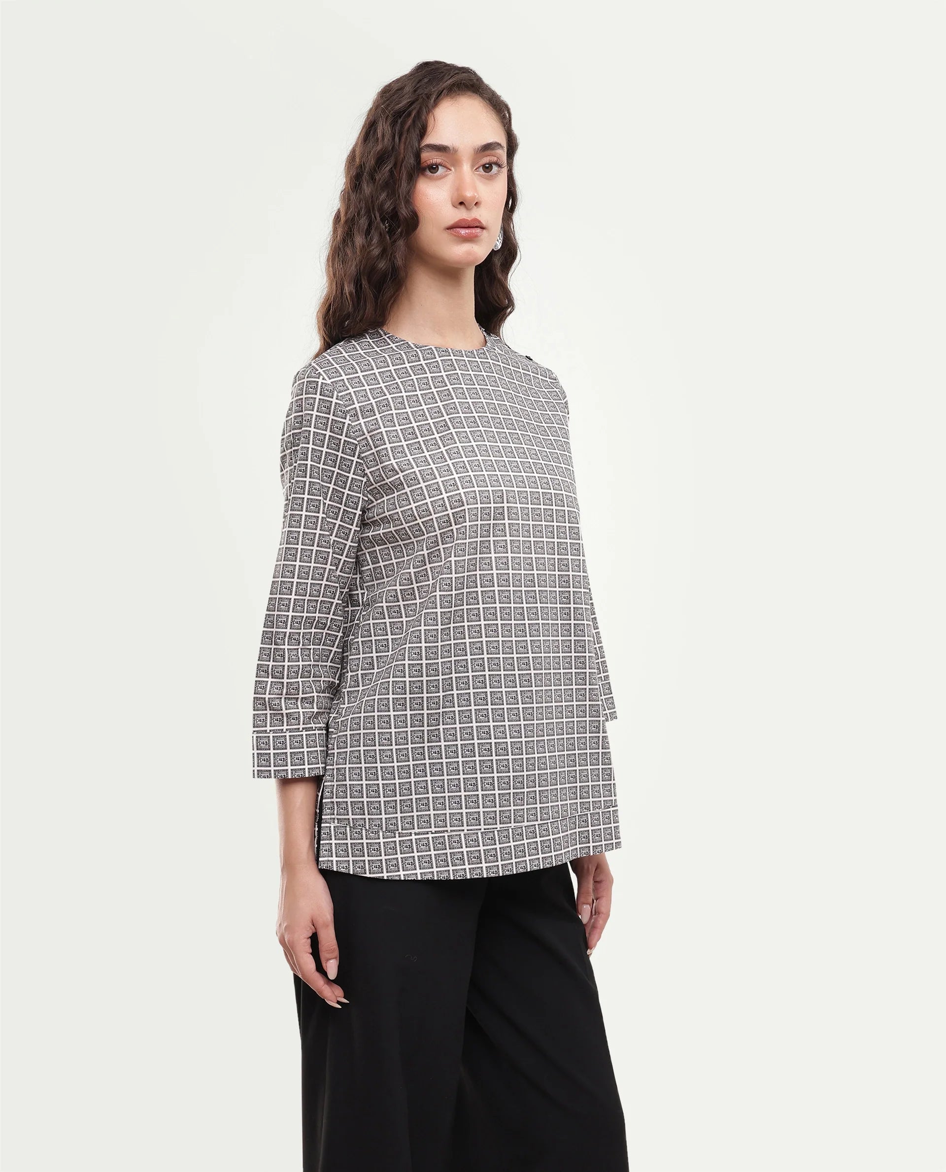 Rareism Women's Mahj Beige Geometric Cotton A-Line Three Quarter Sleeve Top