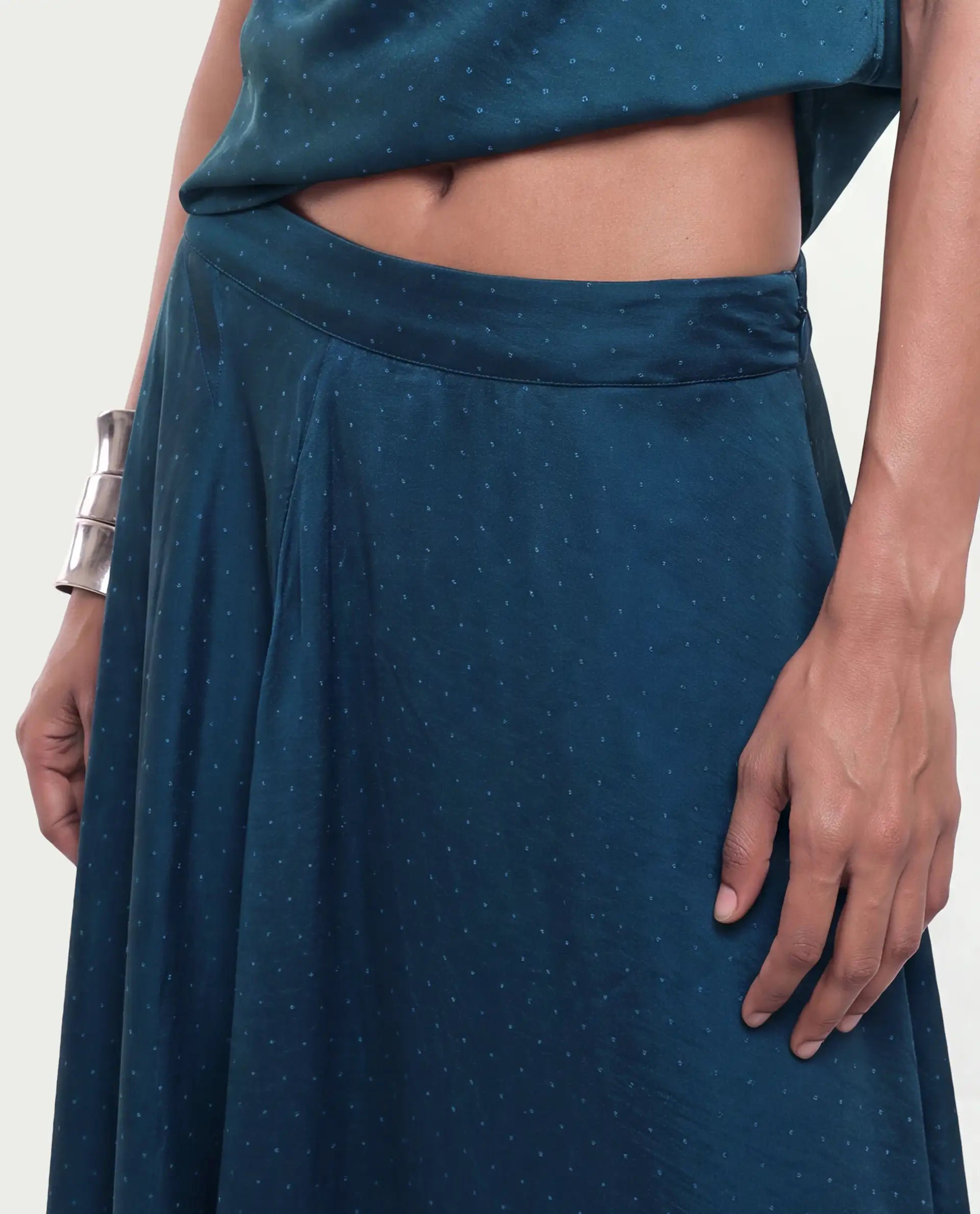 Rareism Women's Xivinij-B Teal Viscose Blend Flared Plain Skirt