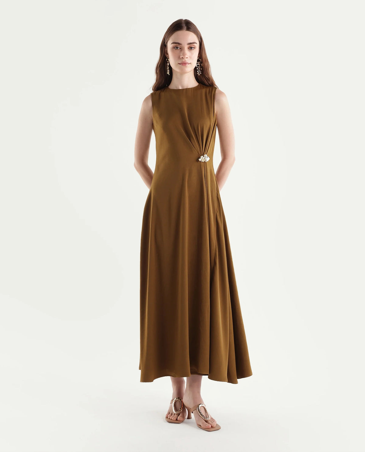 Rareism Women's Xoa Gold Polyester Crew Neck Sheath Plain Dress - image 6