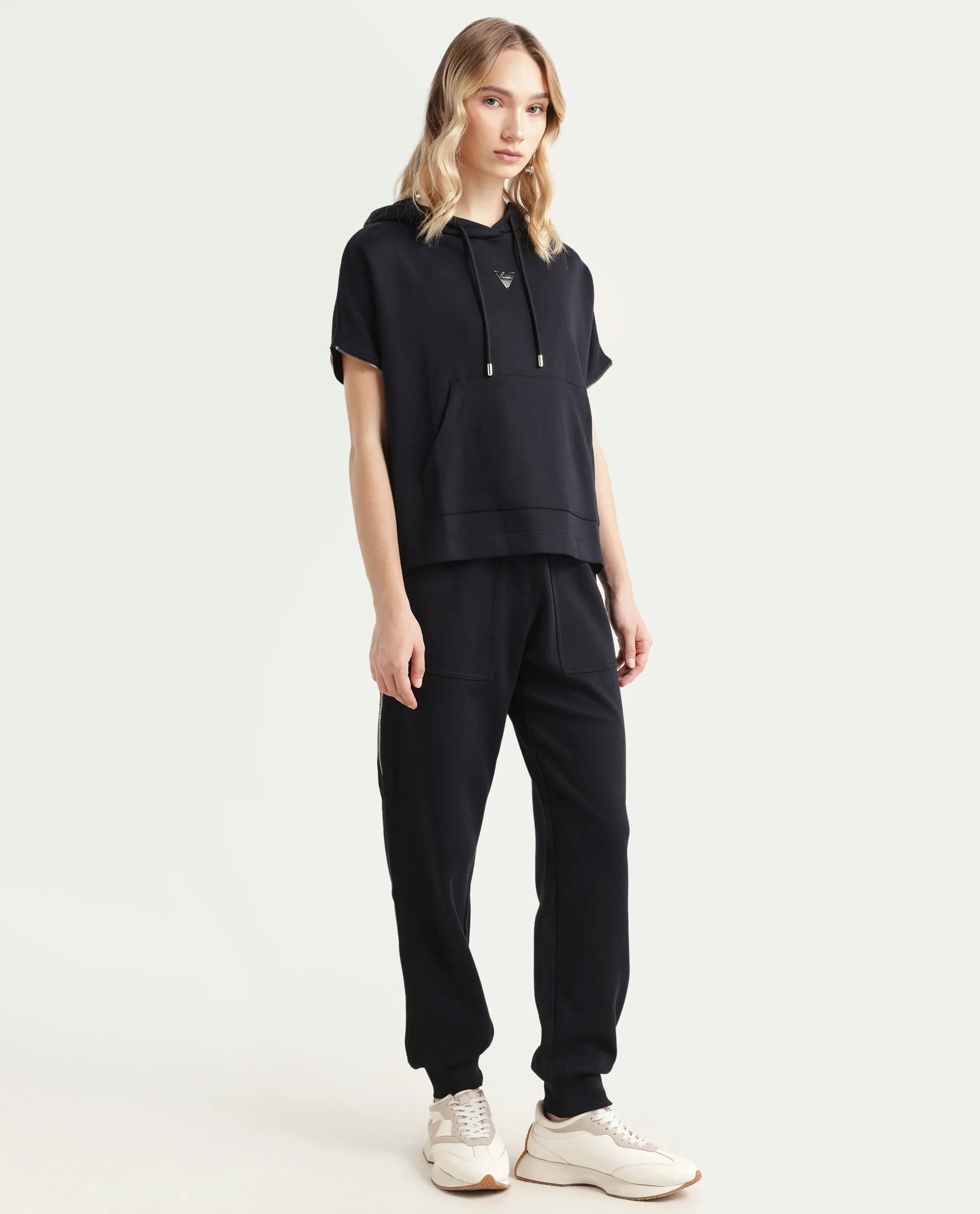 Rareism Women's Saints Black Cotton Blend Plain Ankle Length Regular Fit Track Pant