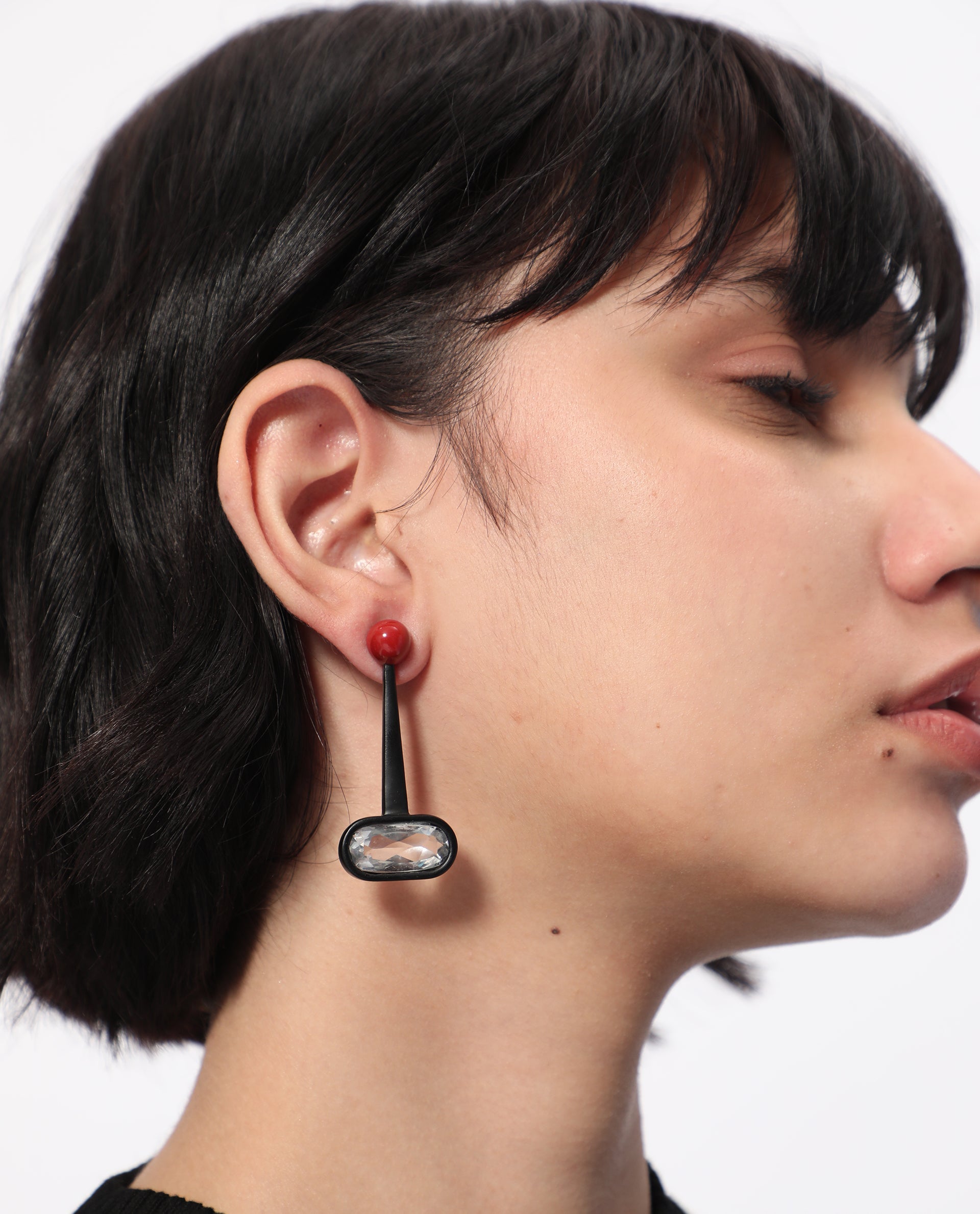 Rareism Women Energy Black Red Earring