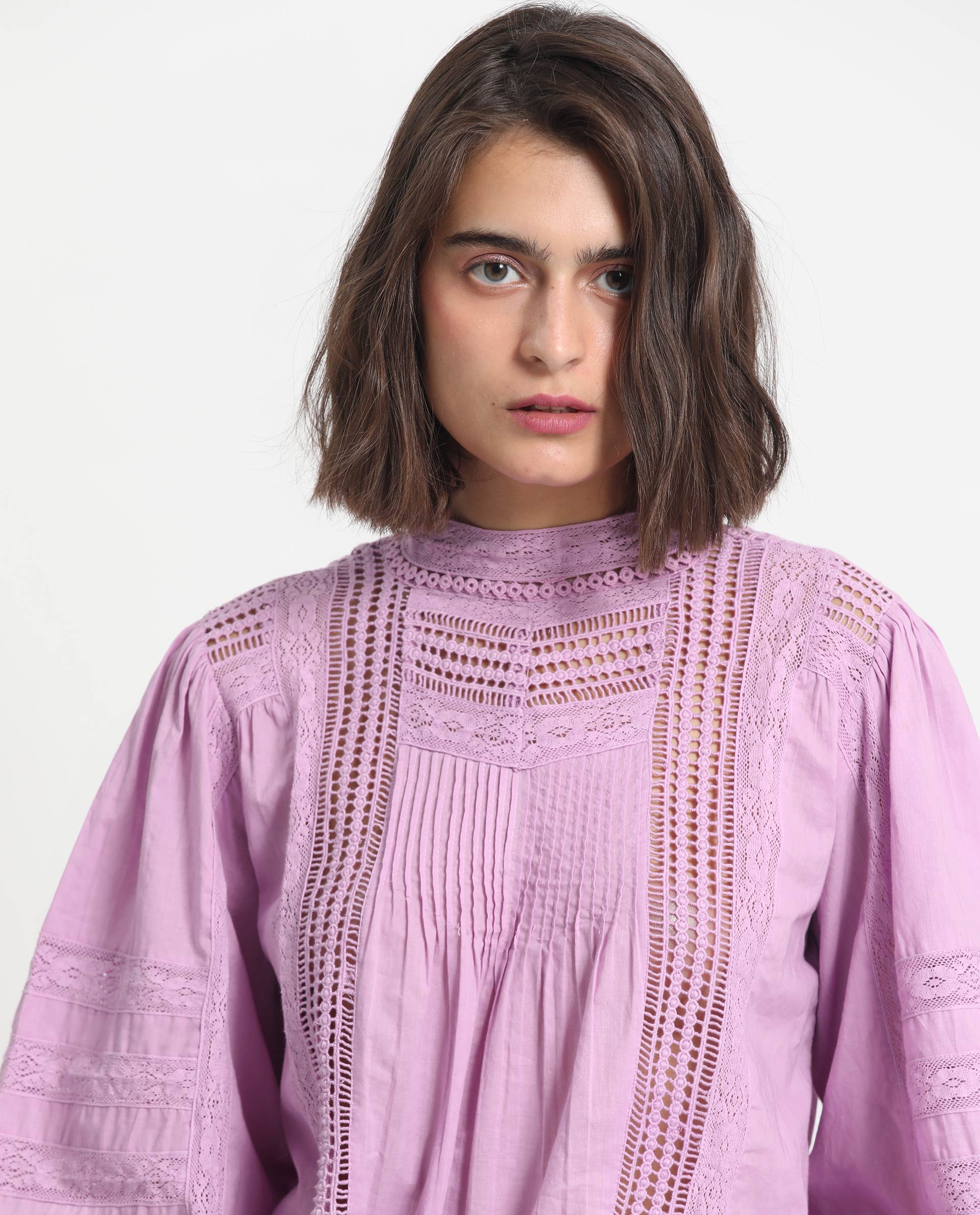 Rareism Women's Schwan Light Purple Cotton High Neck Plain Balloon Sleeve Regular Fit Top