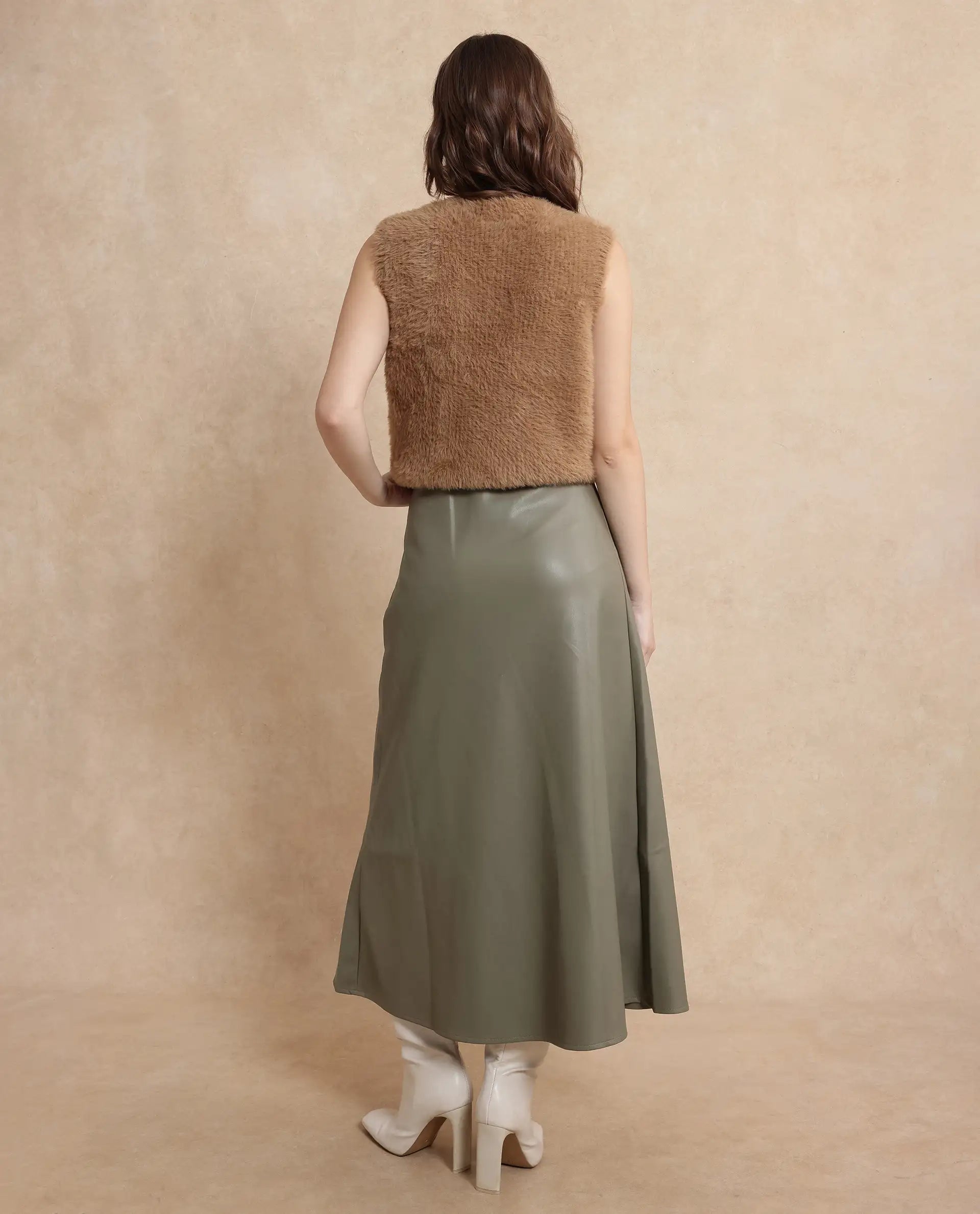 Rareism Women Serdo Olive Polyester Fabric Short Sleeve Plain Skirt