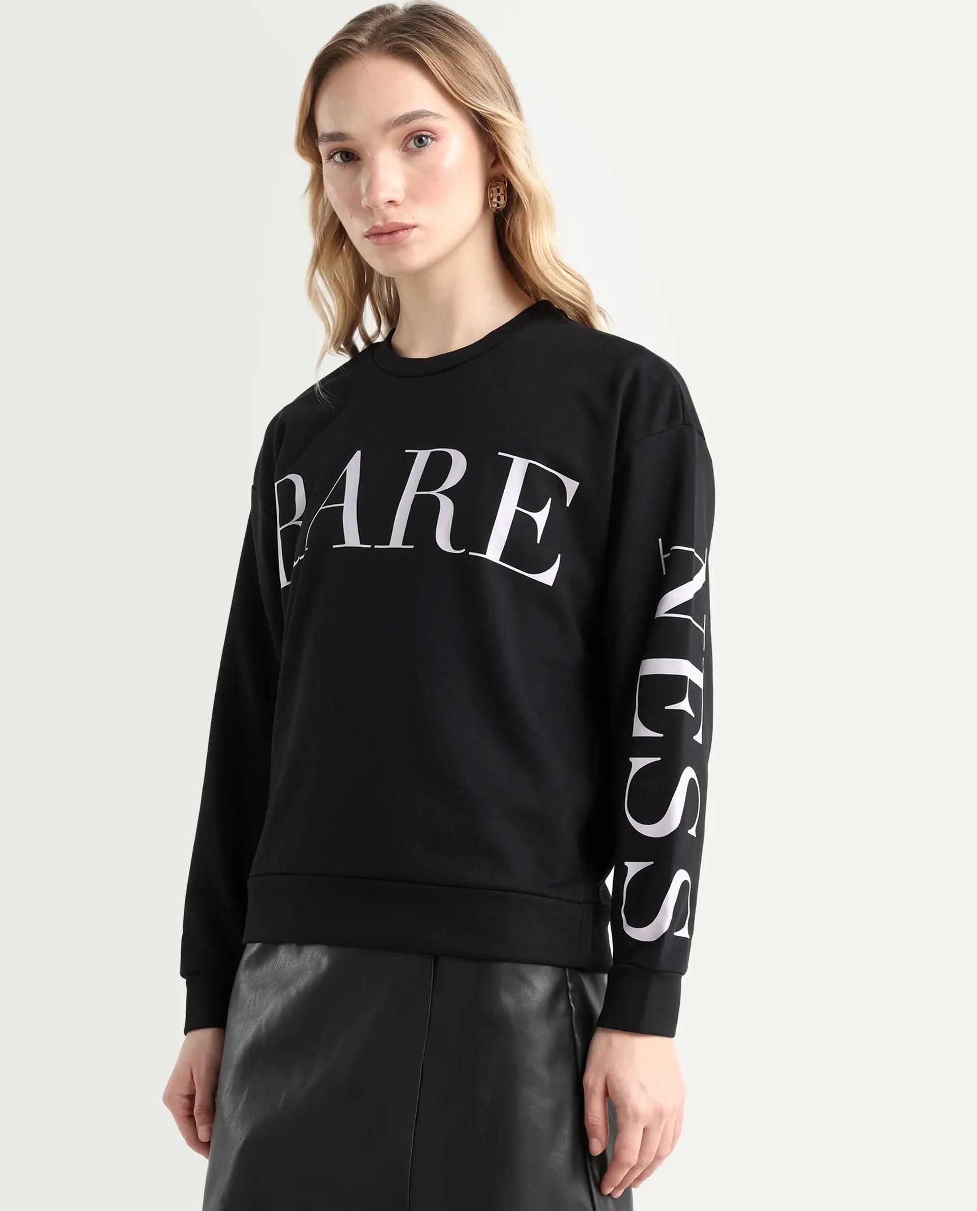 Rareism Women's Shelly Black Polyester Blend Crew Neck Graphic Print Cuffed Sleeve Relaxed Fit Sweatshirt