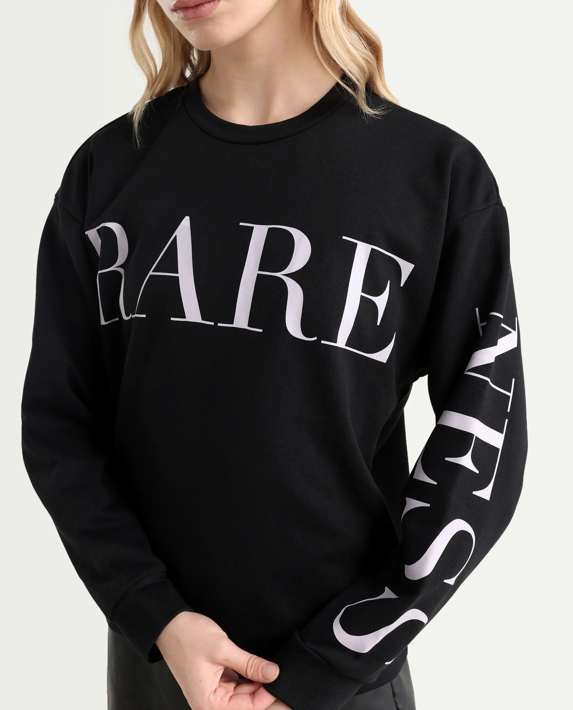 Rareism Women's Shelly Black Polyester Blend Crew Neck Graphic Print Cuffed Sleeve Relaxed Fit Sweatshirt