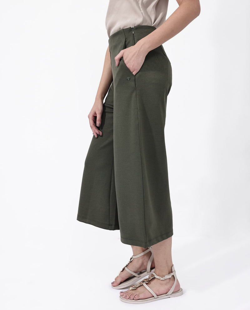 Rareism Women Shoyo Dark Green Polyester Fabric Zip Closure Flared Fit Plain Midi Culottes