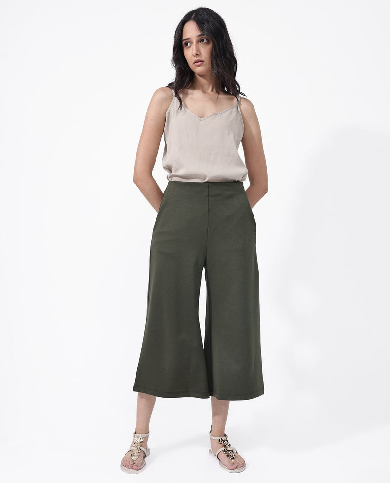 Rareism Women Shoyo Dark Green Polyester Fabric Zip Closure Flared Fit Plain Midi Culottes