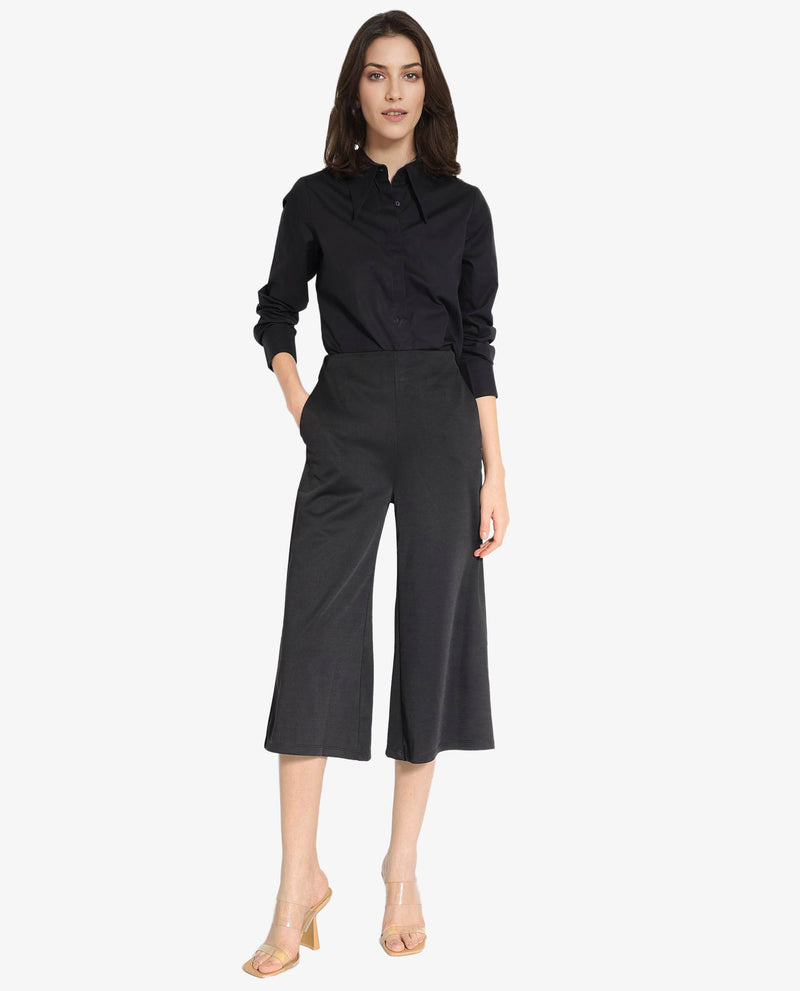 Rareism Women Shoyo Black Polyester Fabric Zip Closure Flared Fit Plain Midi Culottes