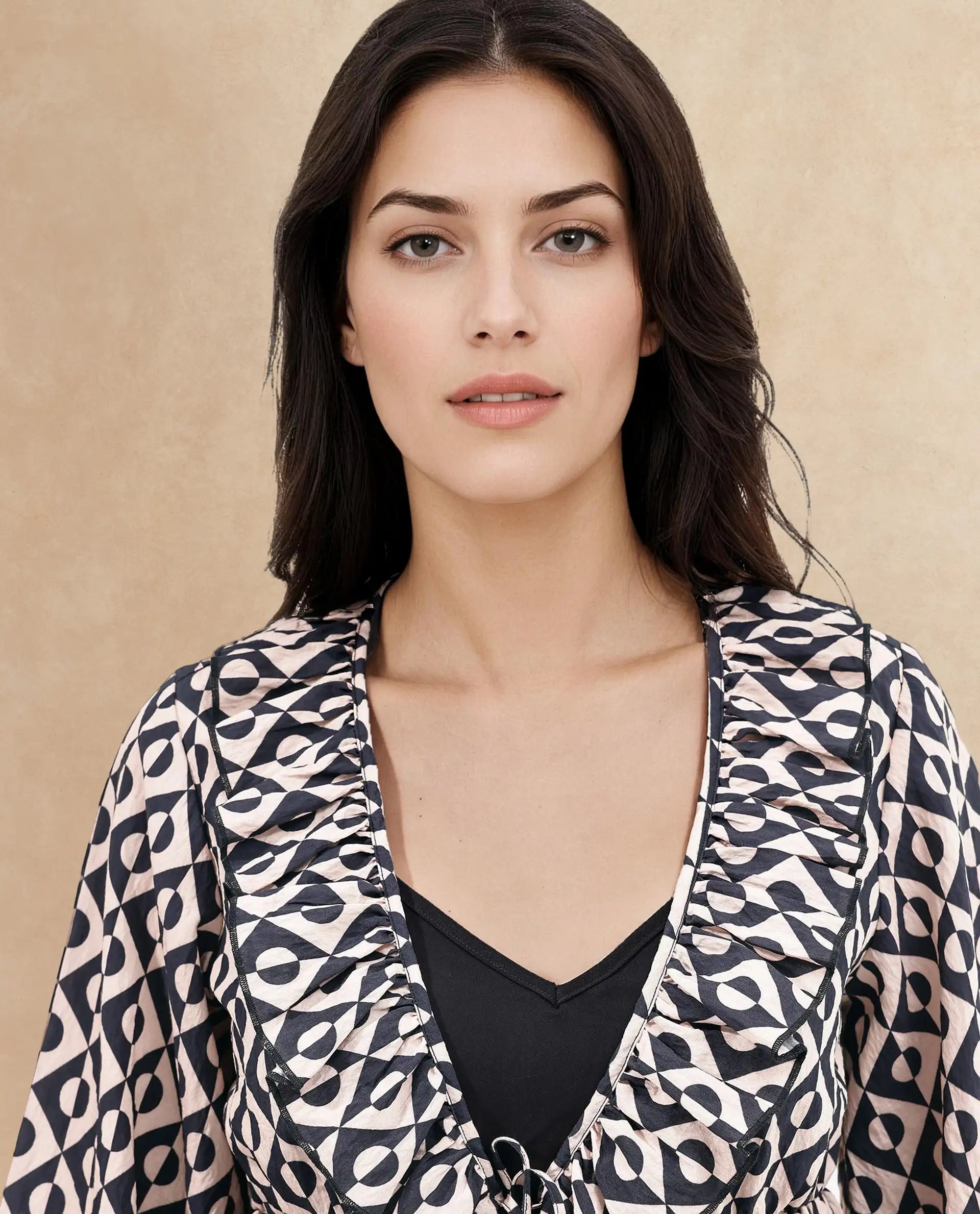 Rareism Women's Smor Black Viscose Blend Sweetheart Neck Geometric Print Bell Sleeve Regular Fit Top