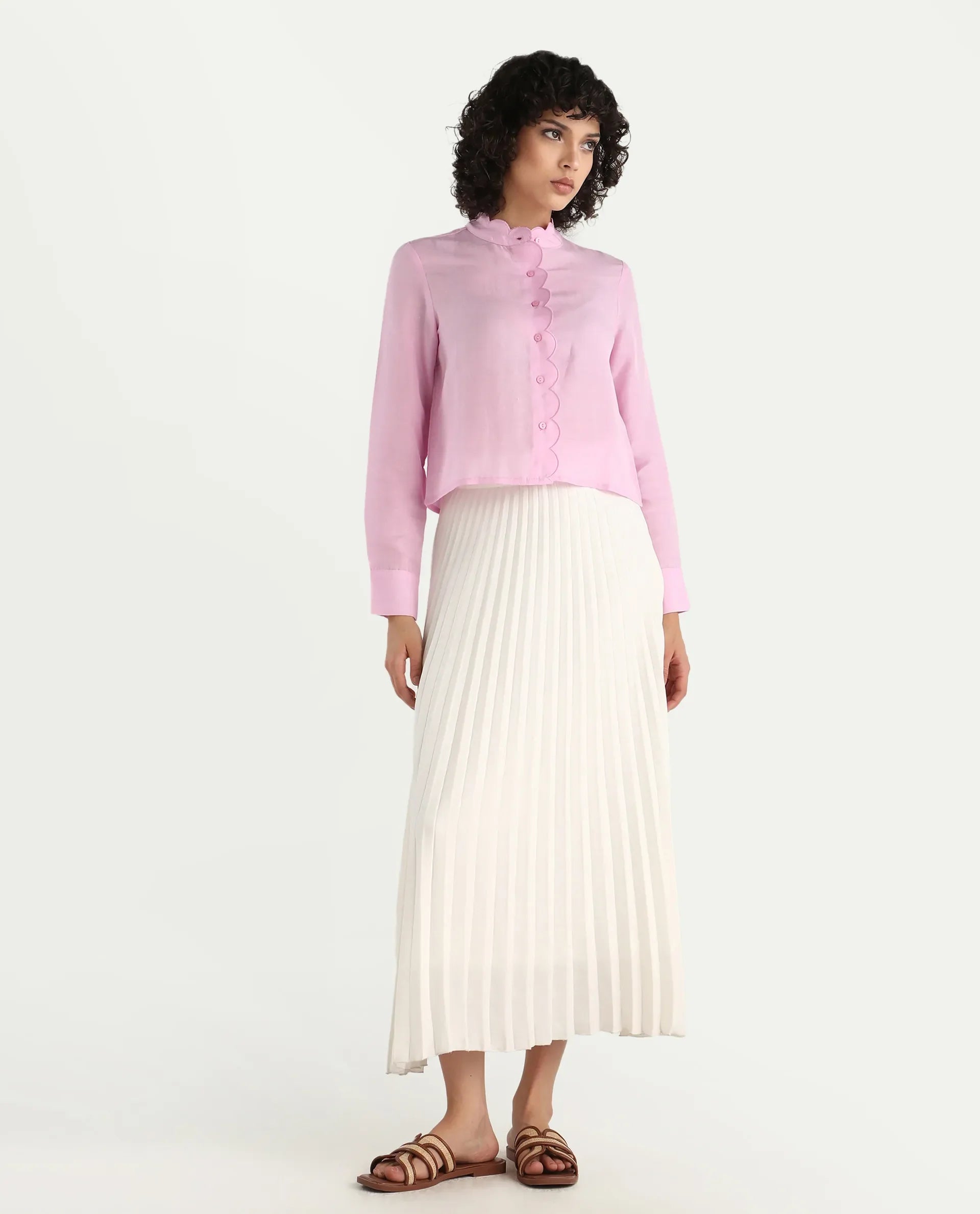 Rareism Women's Soman Light Pink Modal Blend Mandarin Collar Plain Cuffed Sleeve Crop Regular Fit Shirt