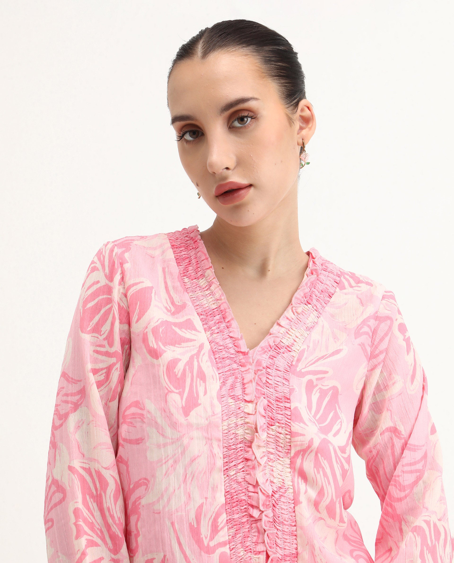 Rareism Women's Sombo Pink Polyester V-Neck Floral Print Bishop Sleeve Regular Fit Top