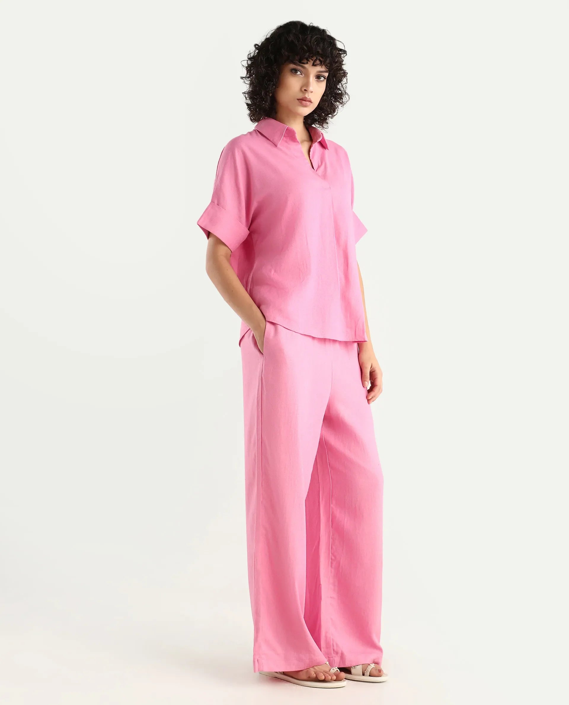 Rareism Women's Somkar B Pink Viscose Blend Plain Ankle Length Straight Fit Trouser