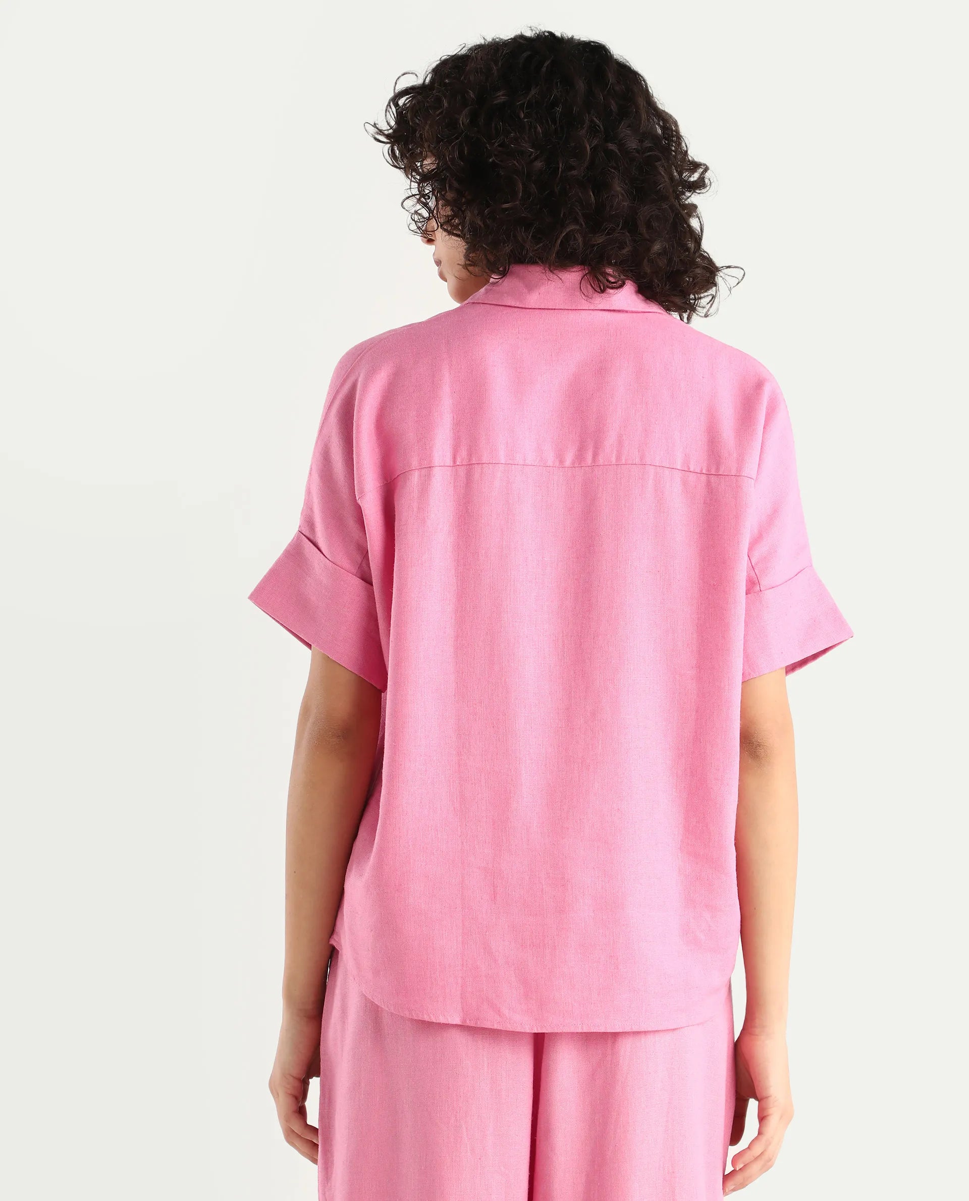 Rareism Women's Somkar T Pink Viscose Blend Johnny Collar Plain Extended Sleeves Relaxed Fit Top