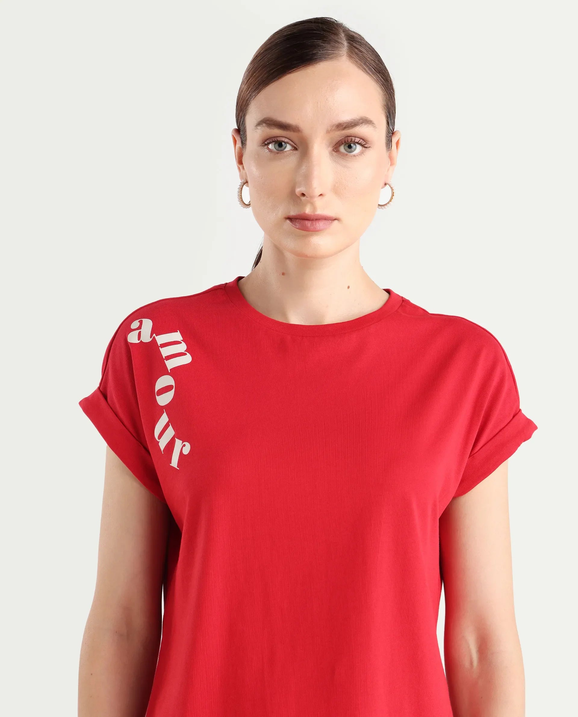 Rareism Women's Somvet-R Red Cotton Regular Graphic Print T-Shirt