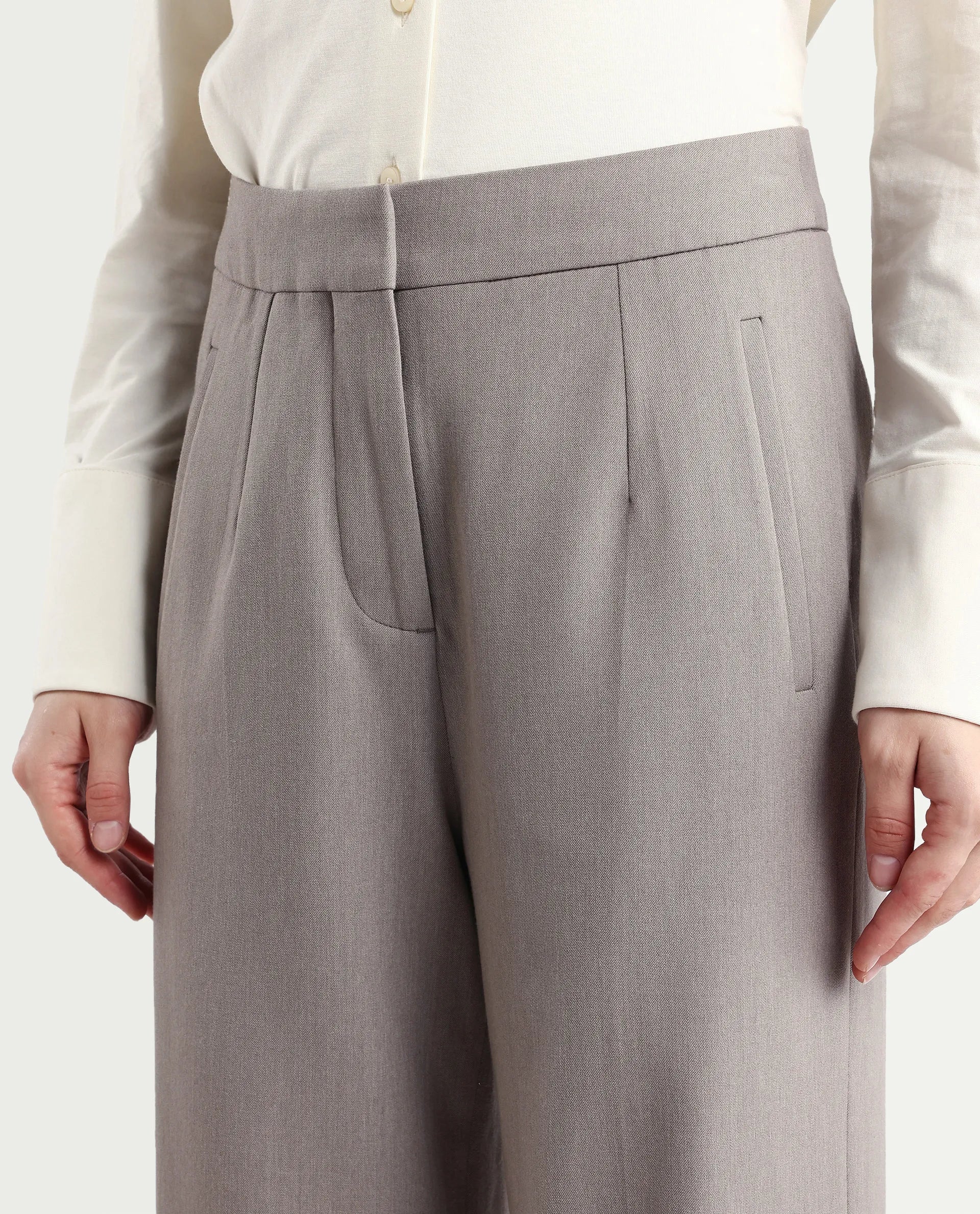 Rareism Women's Srait Fawn Polyester Blend Straight Fit Travel Trouser