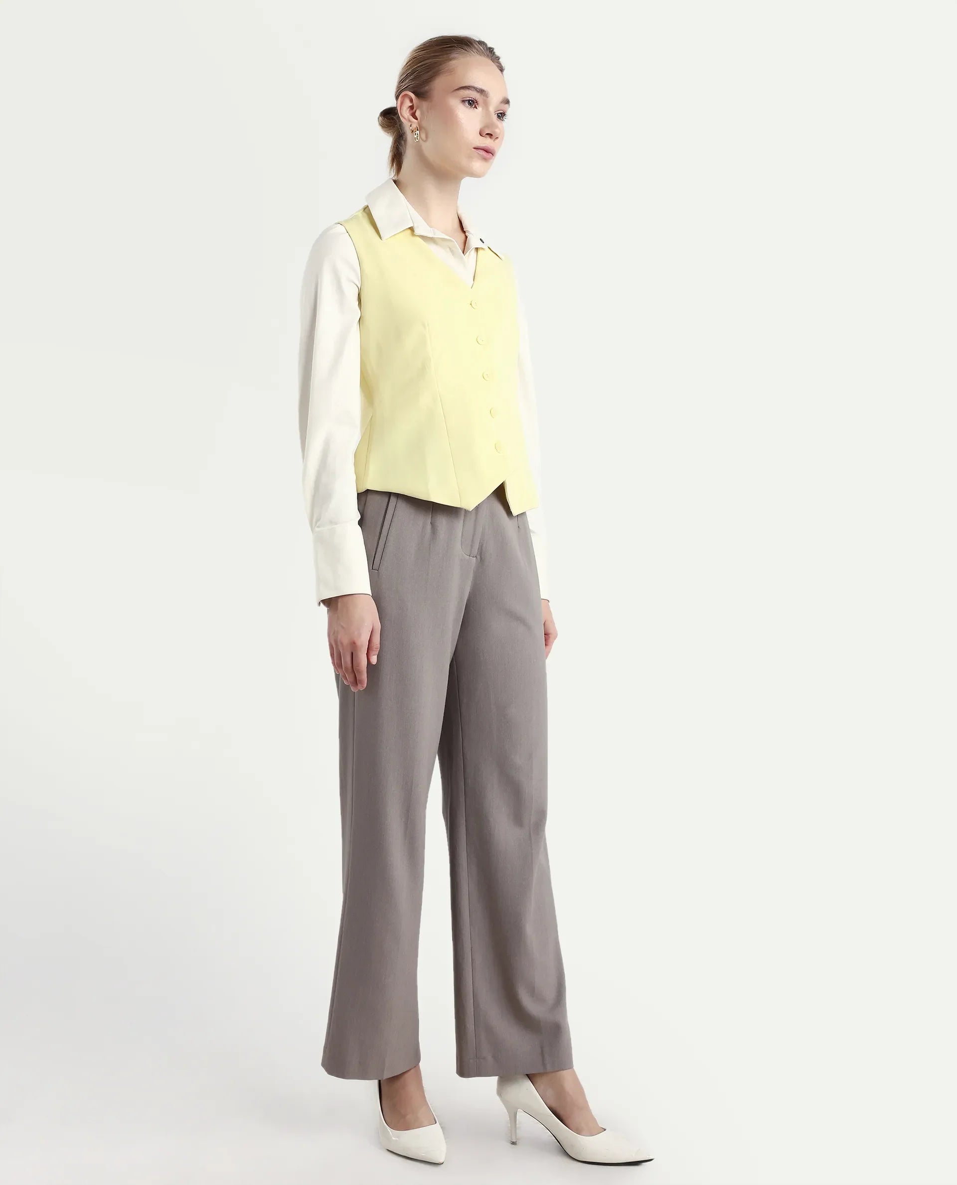 Rareism Women's Srait Fawn Polyester Blend Straight Fit Travel Trouser