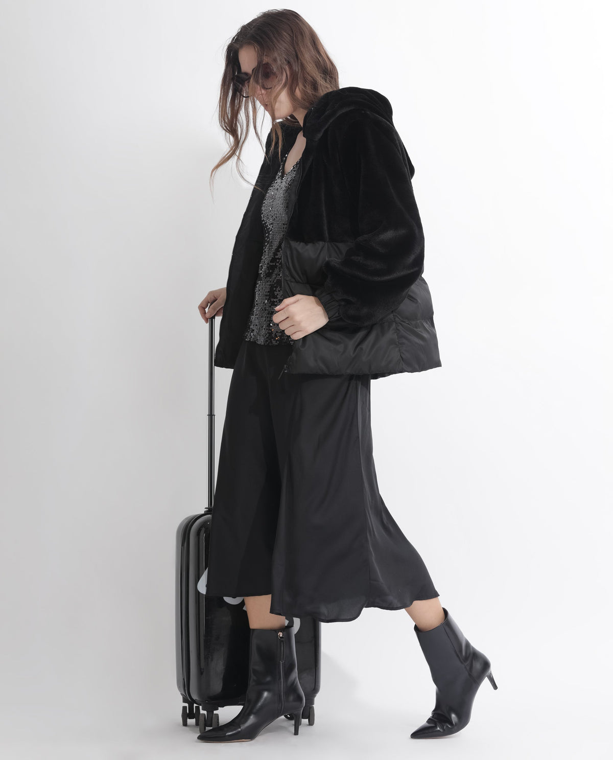 Rareism Women Stelar Black Polyester Fabric Full Sleeves Zip Closure Hooded Regular Fit Plain Jacket