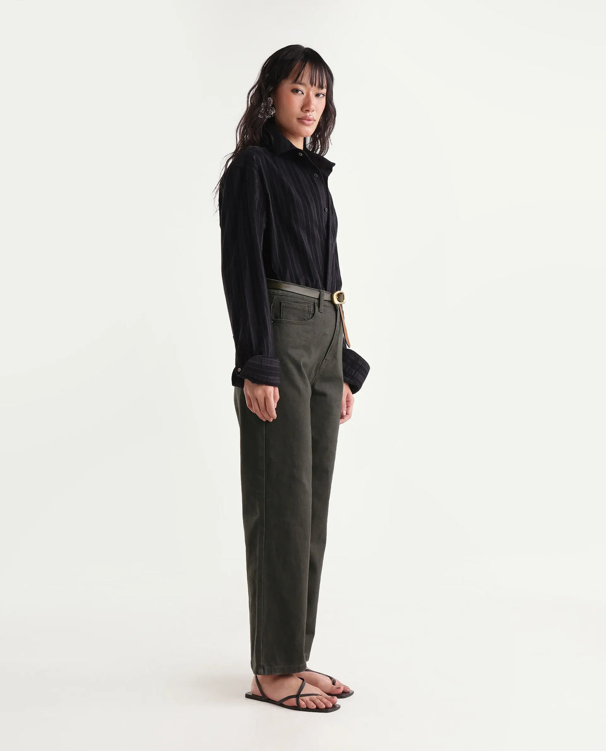 Rareism Women's Strank-2 Dark Green Cotton Blend Shank And Zipper Ankle Straight Plain Jeans
