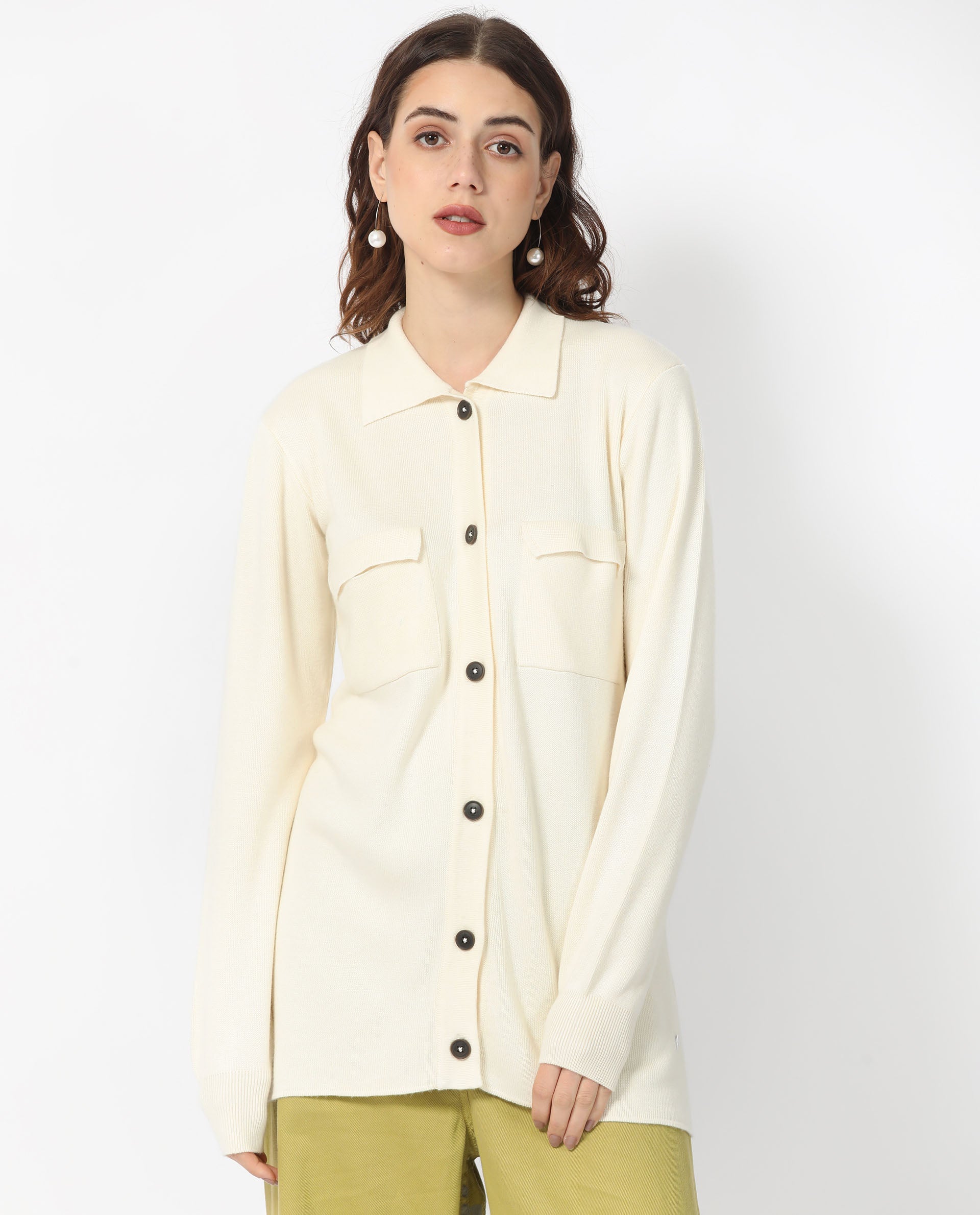 Rareism Women's Telkon Off White Viscose Spread Collar Plain Regular Fit Sweater