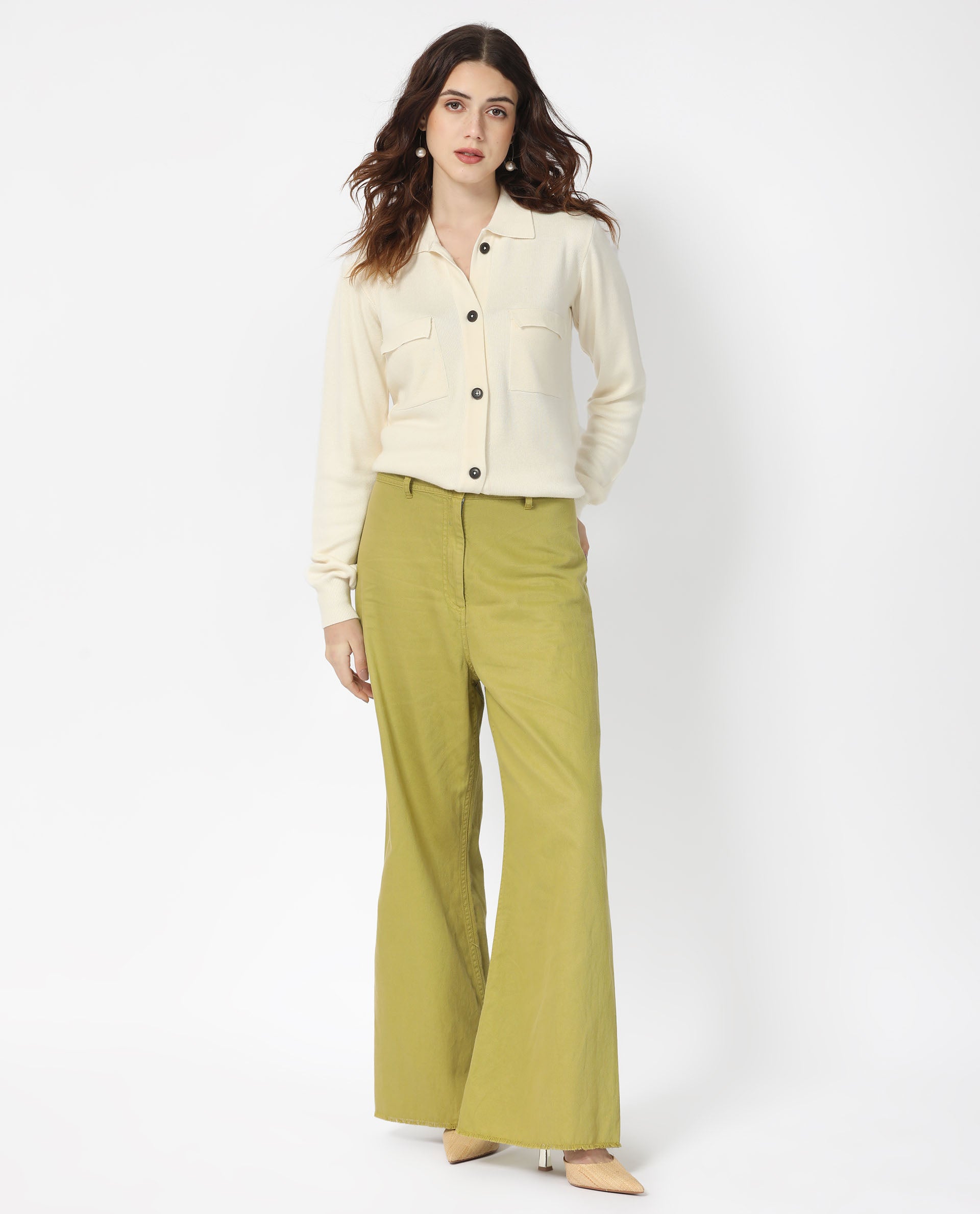 Rareism Women's Telkon Off White Viscose Spread Collar Plain Regular Fit Sweater