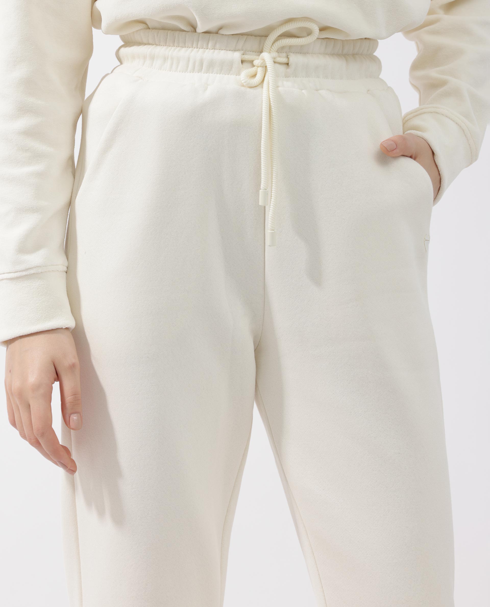 Rareism Women's Terac F Beige Polyester Blend Plain Ankle Length Regular Fit Track Pant