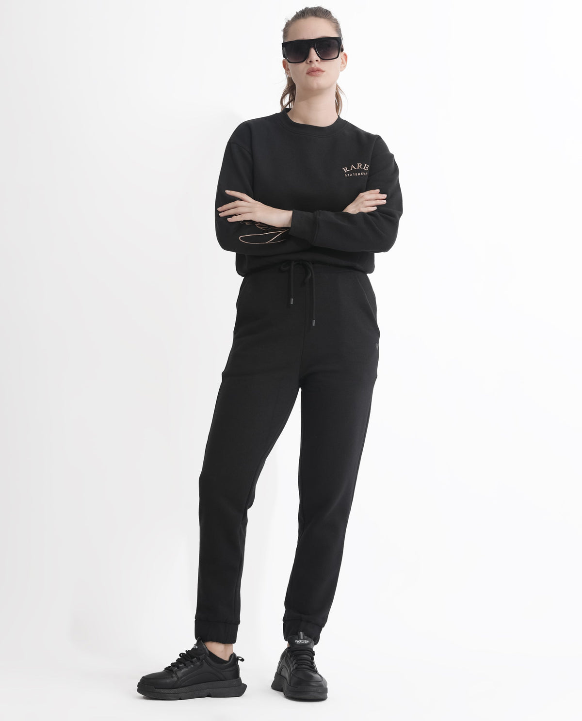 Rareism Women Terac F Black Poly Cotton Fabric Regular Fit Solid Mid Rise Ankle Length Track Pant