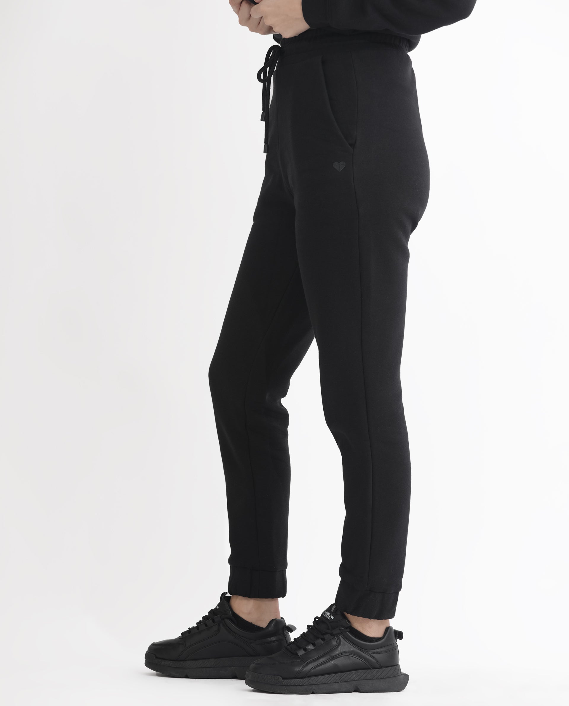 Rareism Women Terac F Black Poly Cotton Fabric Regular Fit Solid Mid Rise Ankle Length Track Pant