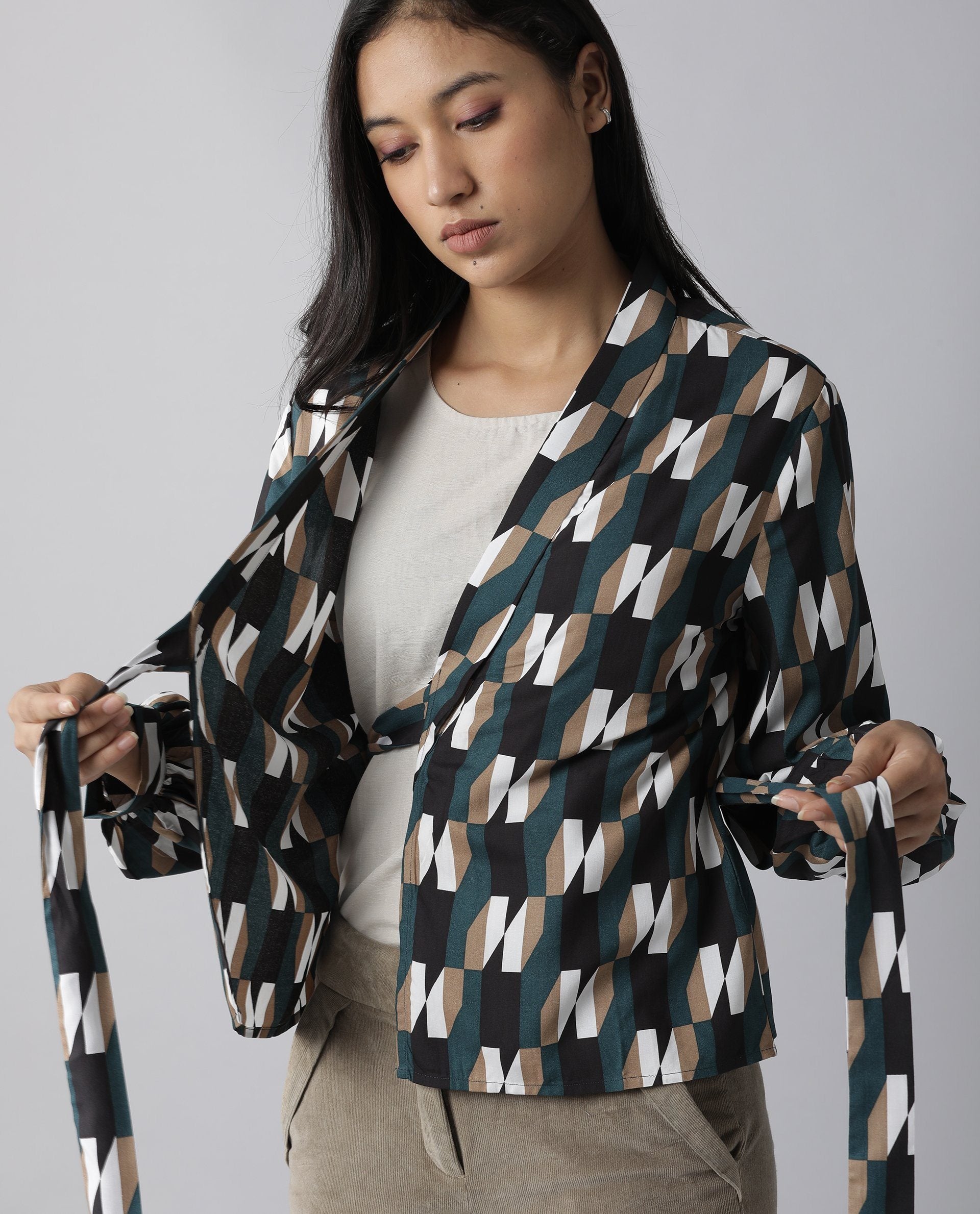 Rareism Women Tom Black Viscose Fabric Tailored Fit Cropped V-Neck Full Sleeves Checked Top