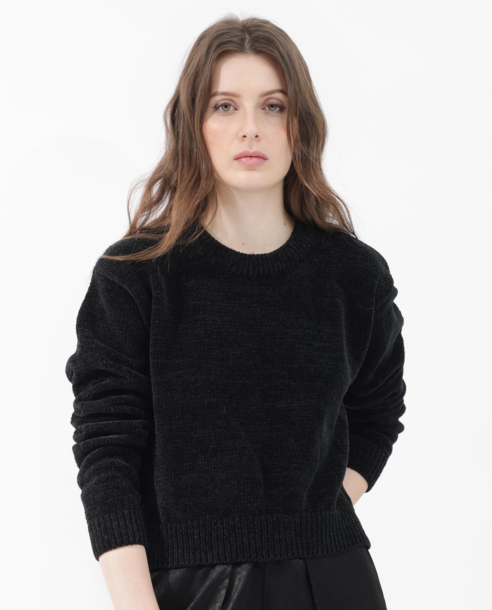 Rareism Women's Tosti Black Cotton Crew Neck Plain Regular Fit Sweater