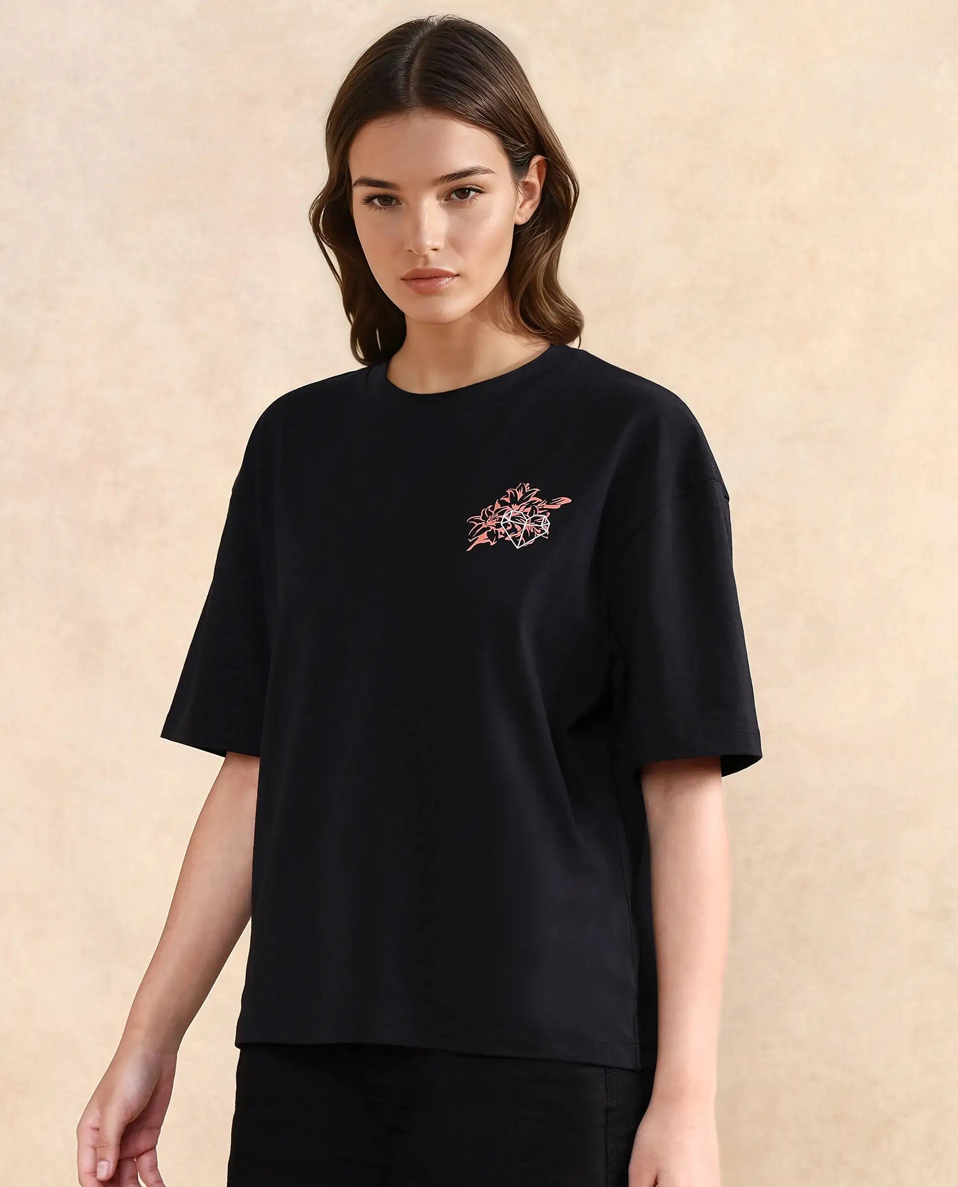 Rareism Women's Trill Black Cotton Crew Neck Graphic Print Oversized T-Shirt