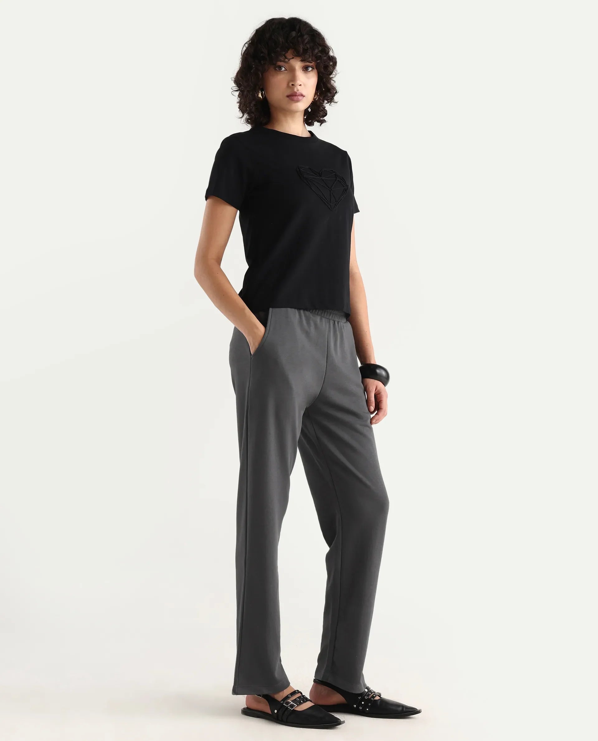 Rareism Women's Trunky Dark Grey Cotton Blend Plain Ankle Length Straight Fit Track Pant