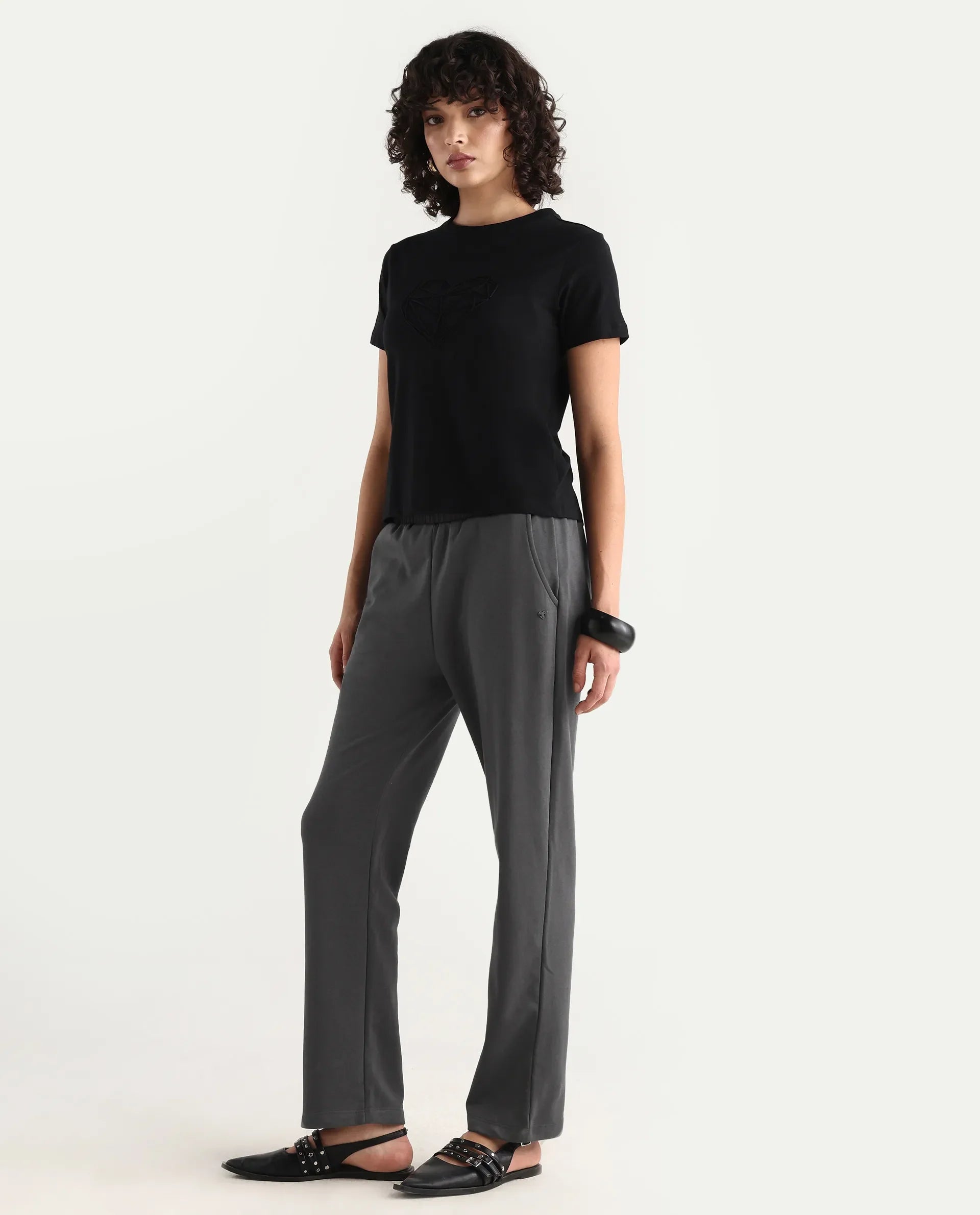 Rareism Women's Trunky Dark Grey Cotton Blend Plain Ankle Length Straight Fit Track Pant