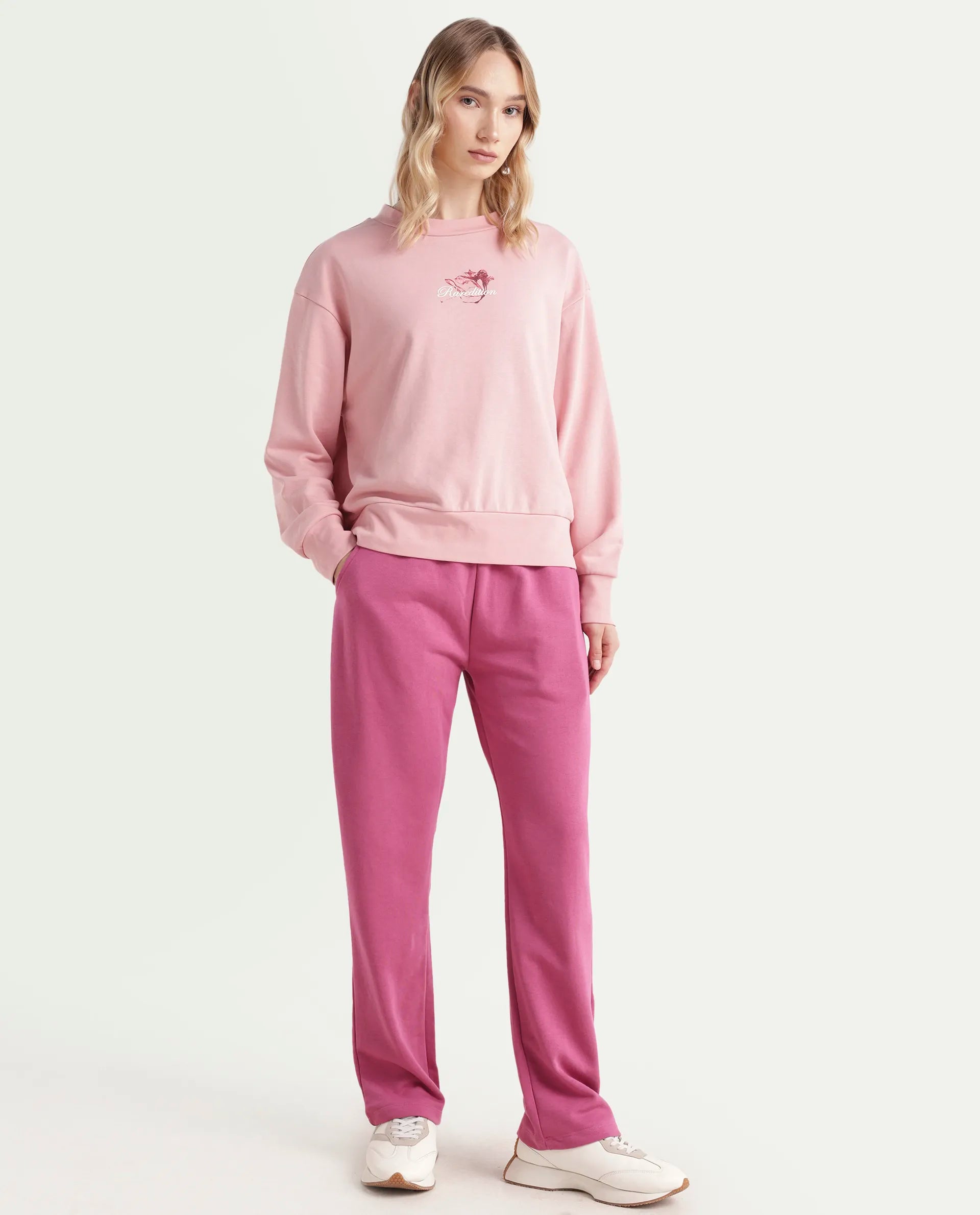 Rareism Women's Trunky Dark Pink Cotton Blend Plain Ankle Length Straight Fit Track Pant