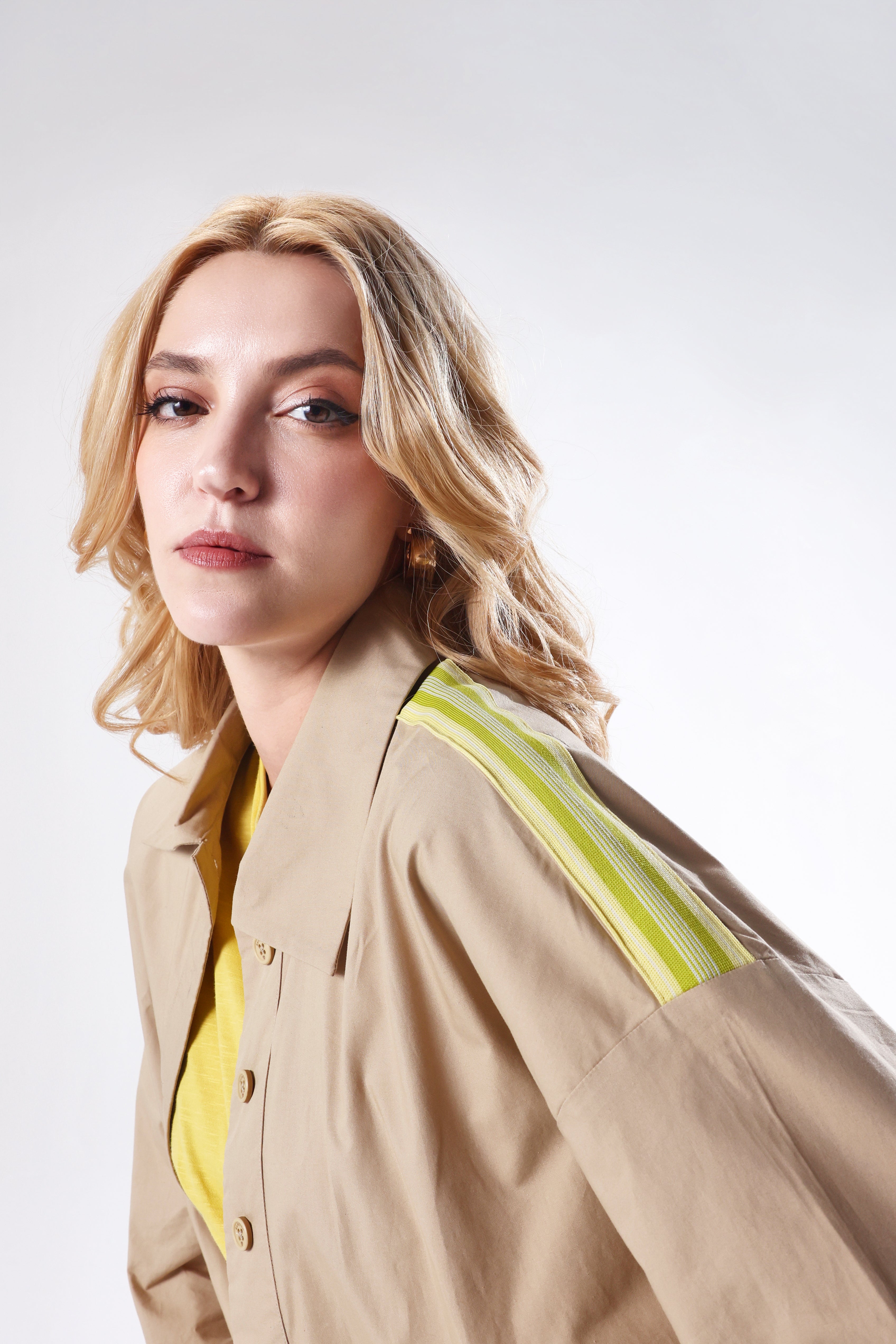 Rareism Women's Nocam S Beige Cotton Spread Collar Plain Cuffed Sleeve Relaxed Fit Shirt