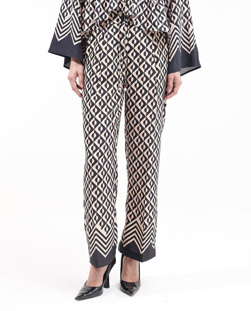 Rareism Women Urapan Black Straight Fit Geometric Print Ankle Length Trouser